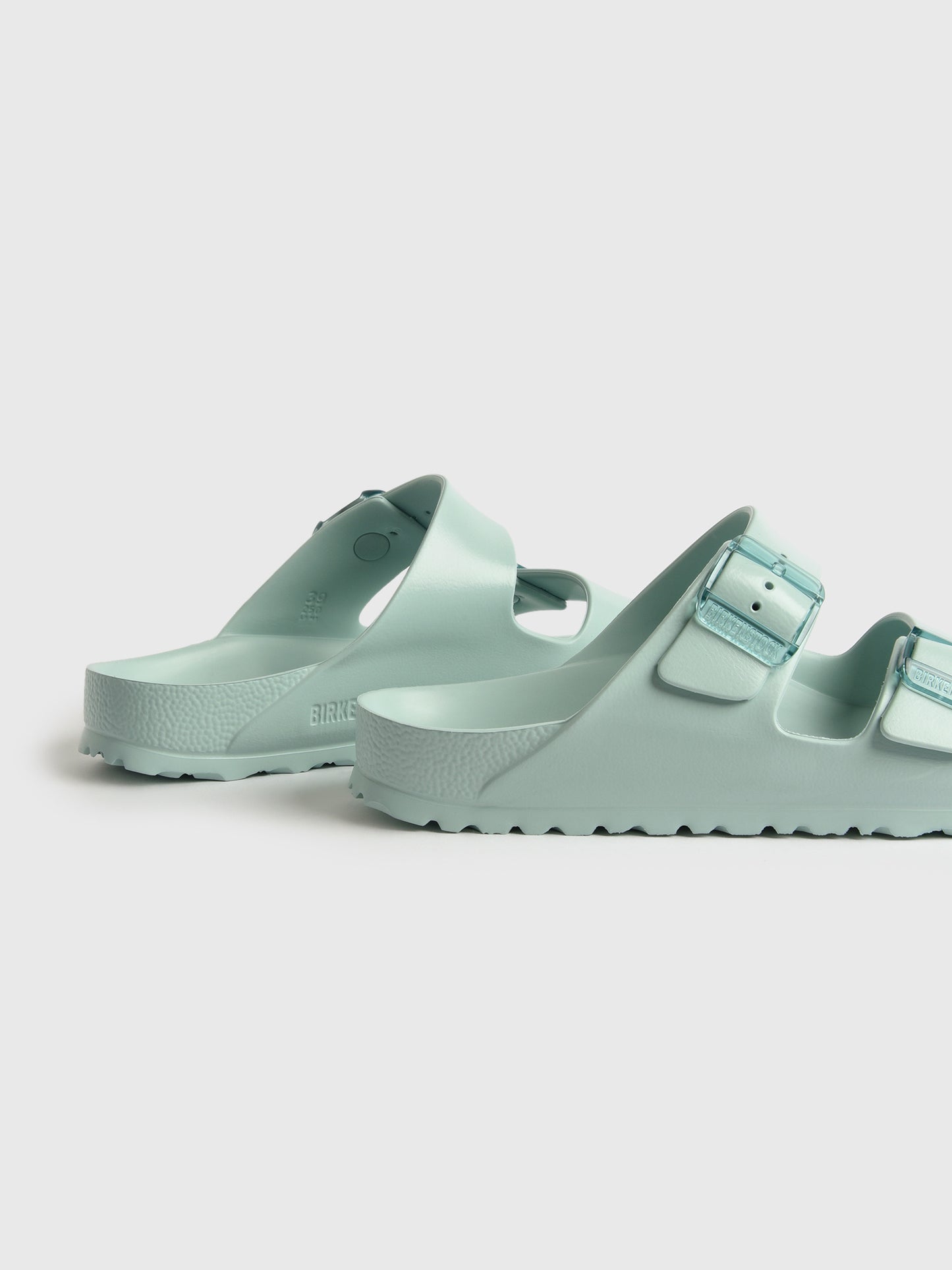 1029744xSURFGREEN-alt3