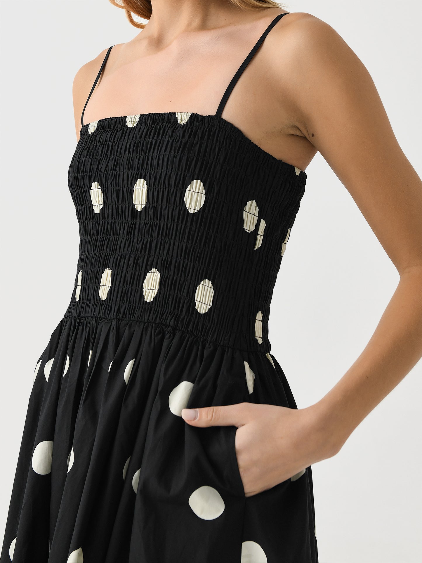 10565292DOTxDOT-alt3