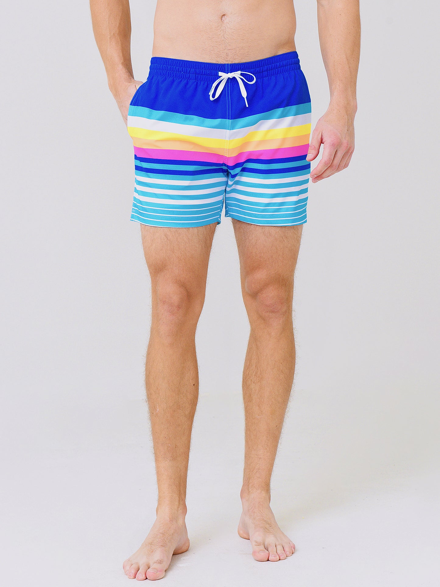 Chubbies Men's The Newports 5.5" Swim Trunk - Saint Bernard