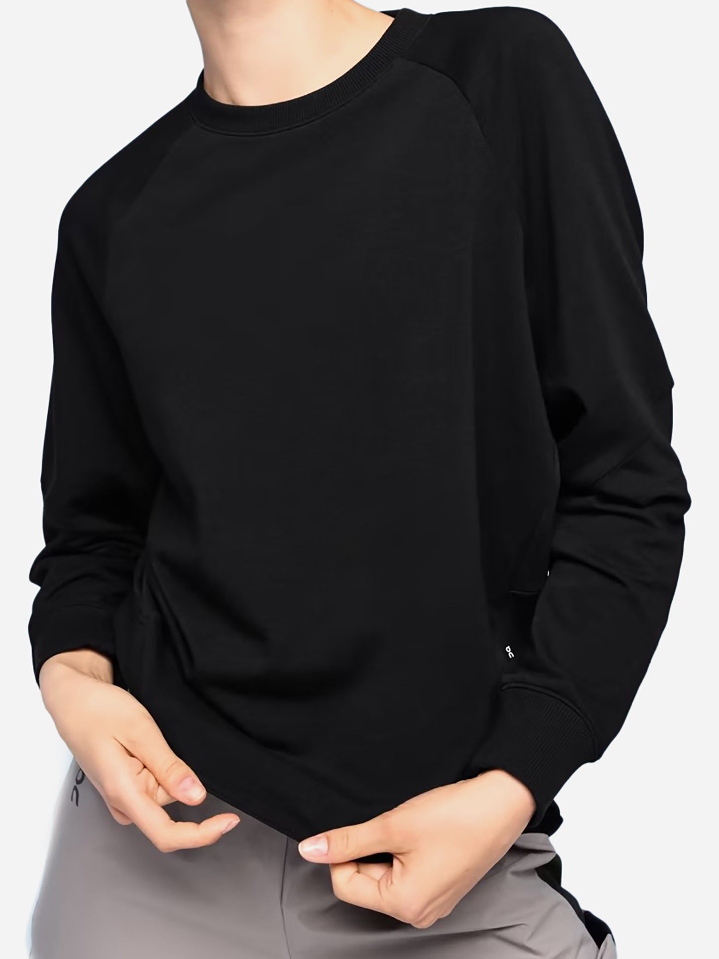 ON Women's Movement Crew - Saint Bernard