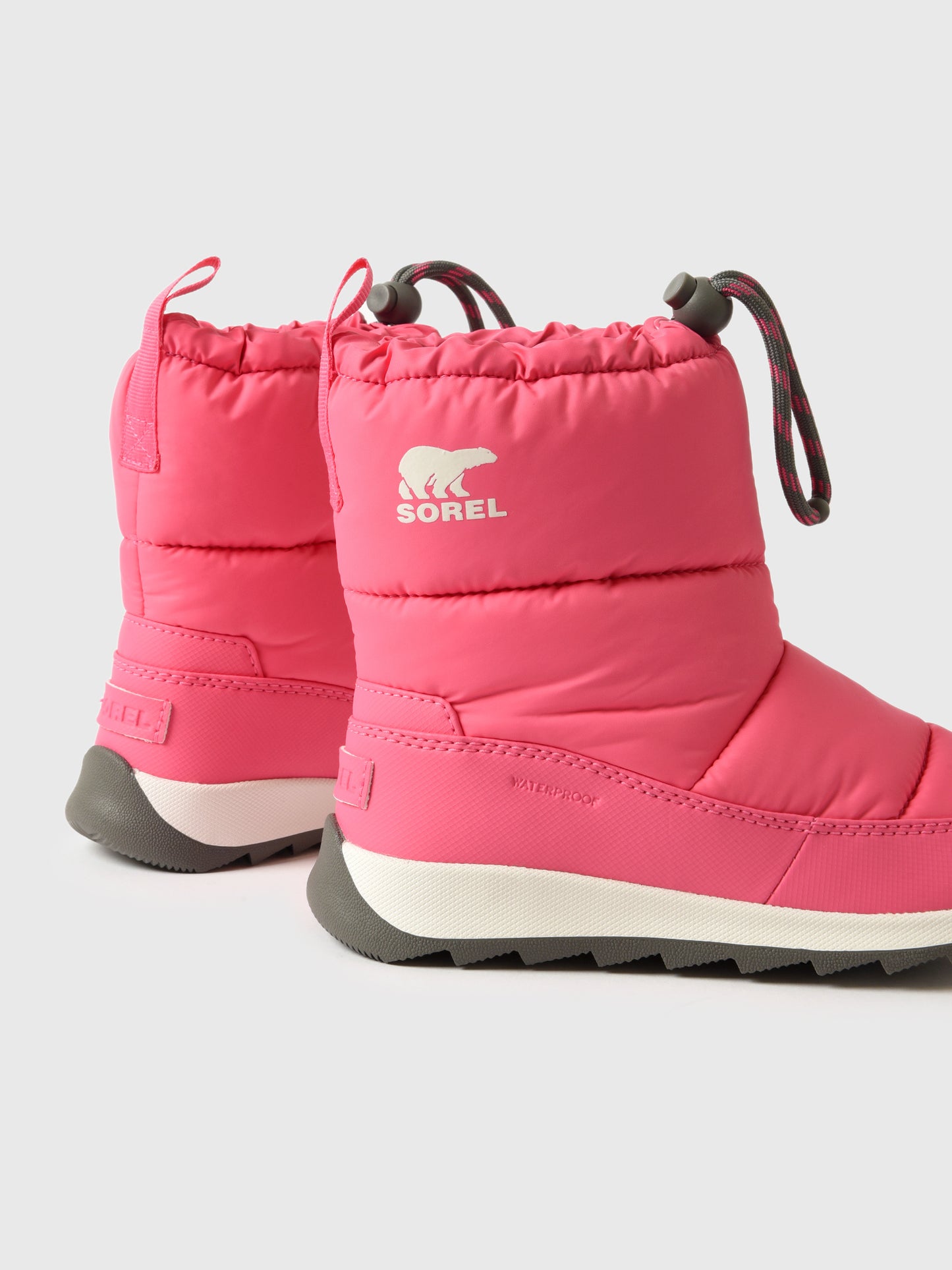 2088571657xNICOQUARRY-alt3