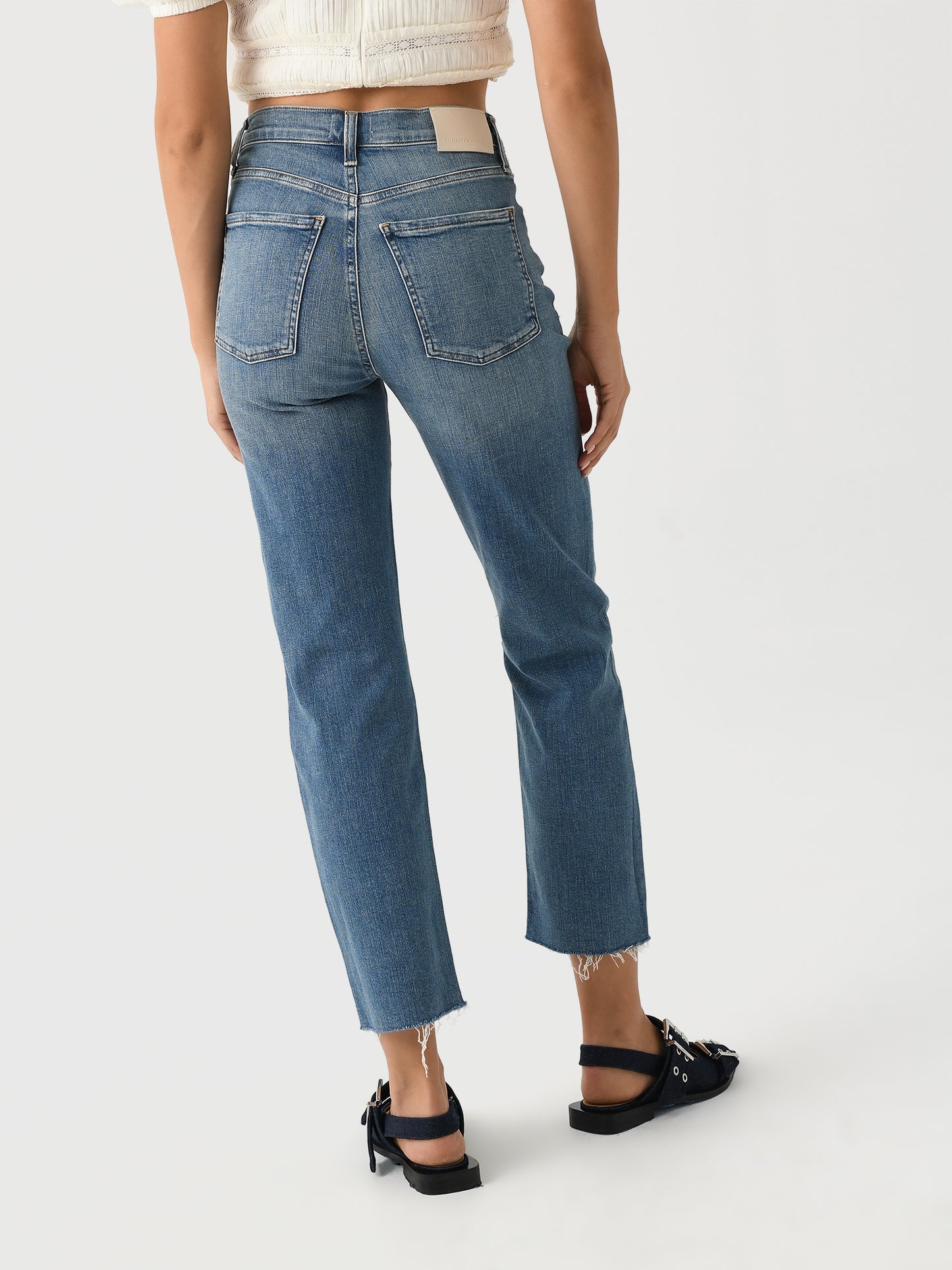 2173-1436xLAWLESS-alt3