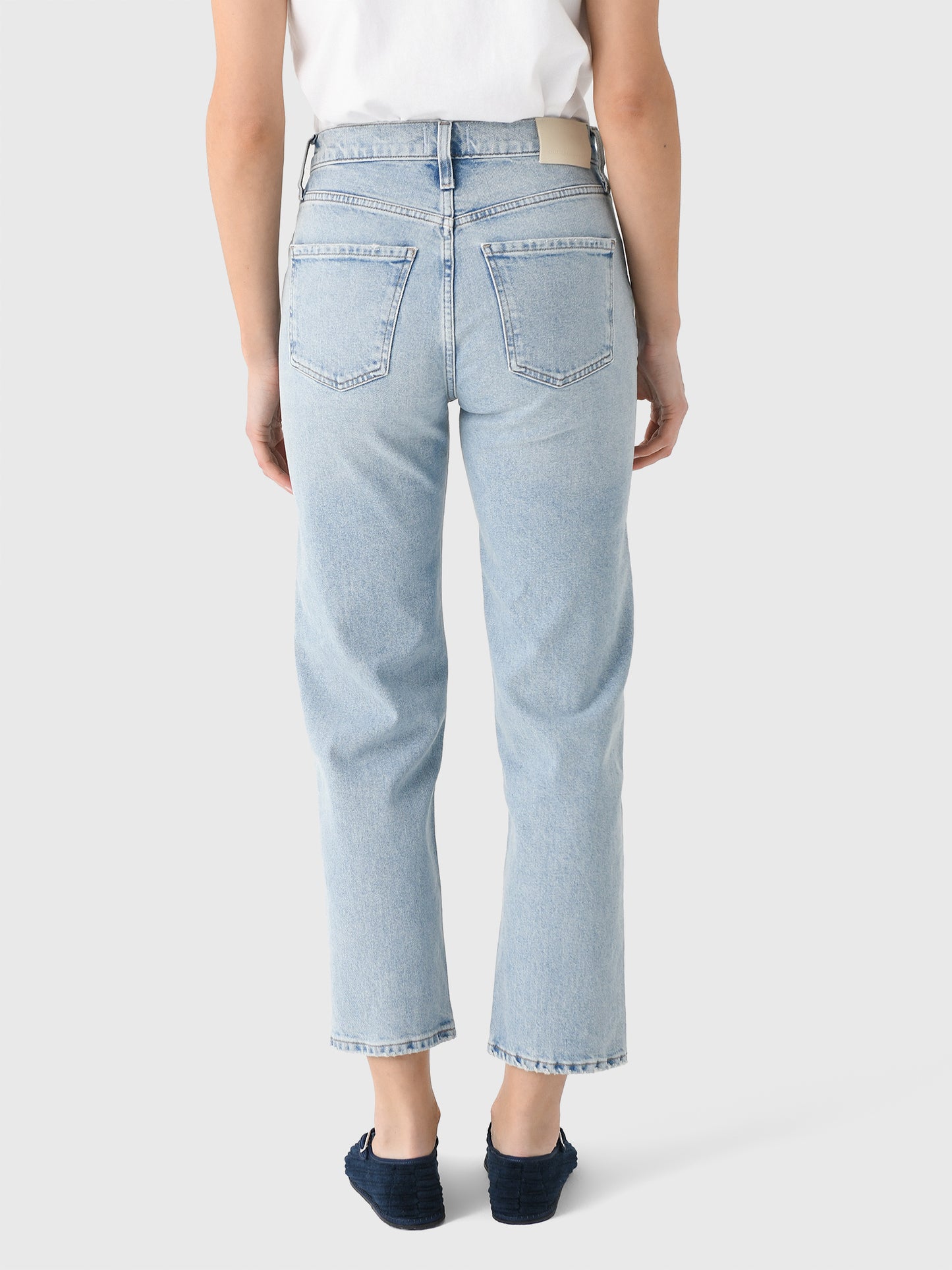 2205-1078xSALOOM-alt3