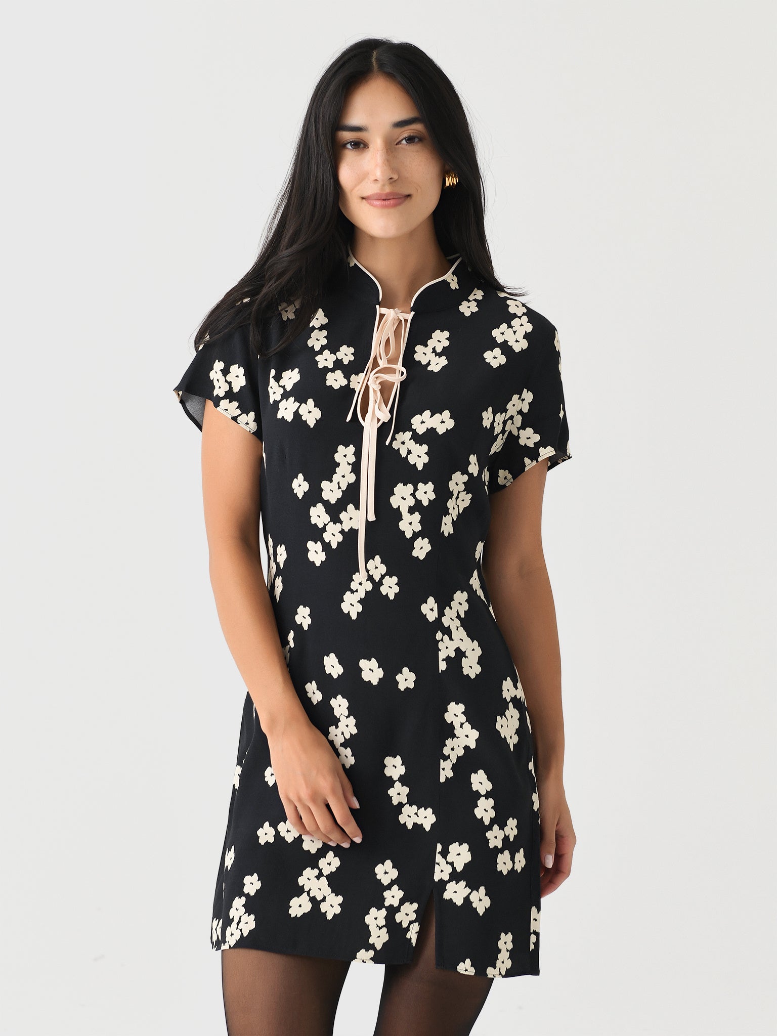 gretchen mini dress Urban Outfitters Gretchen Mini Dress S 6 Women's Casual Ivory Short NEW 39808