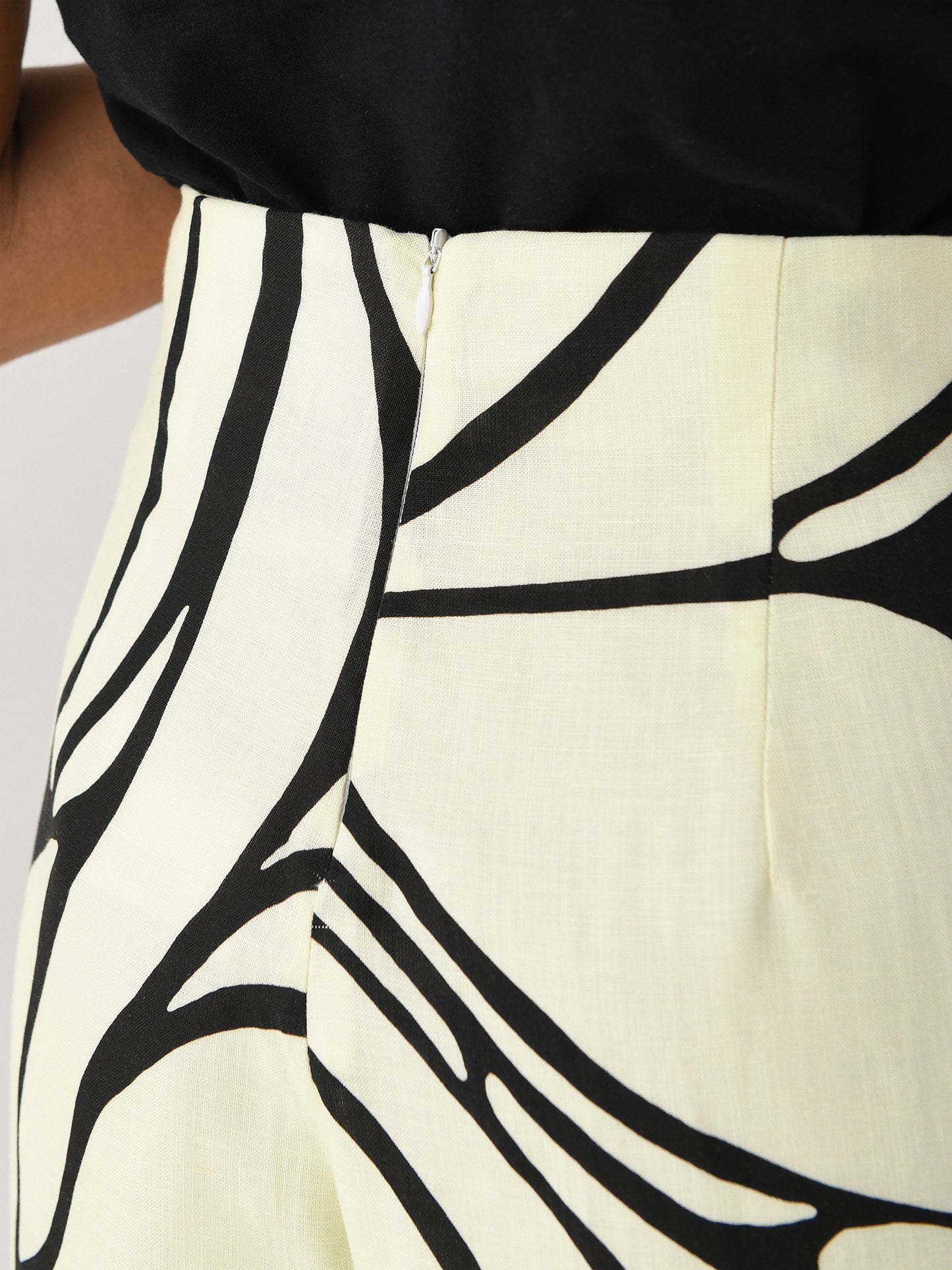 24A041xVITRALBW-alt4