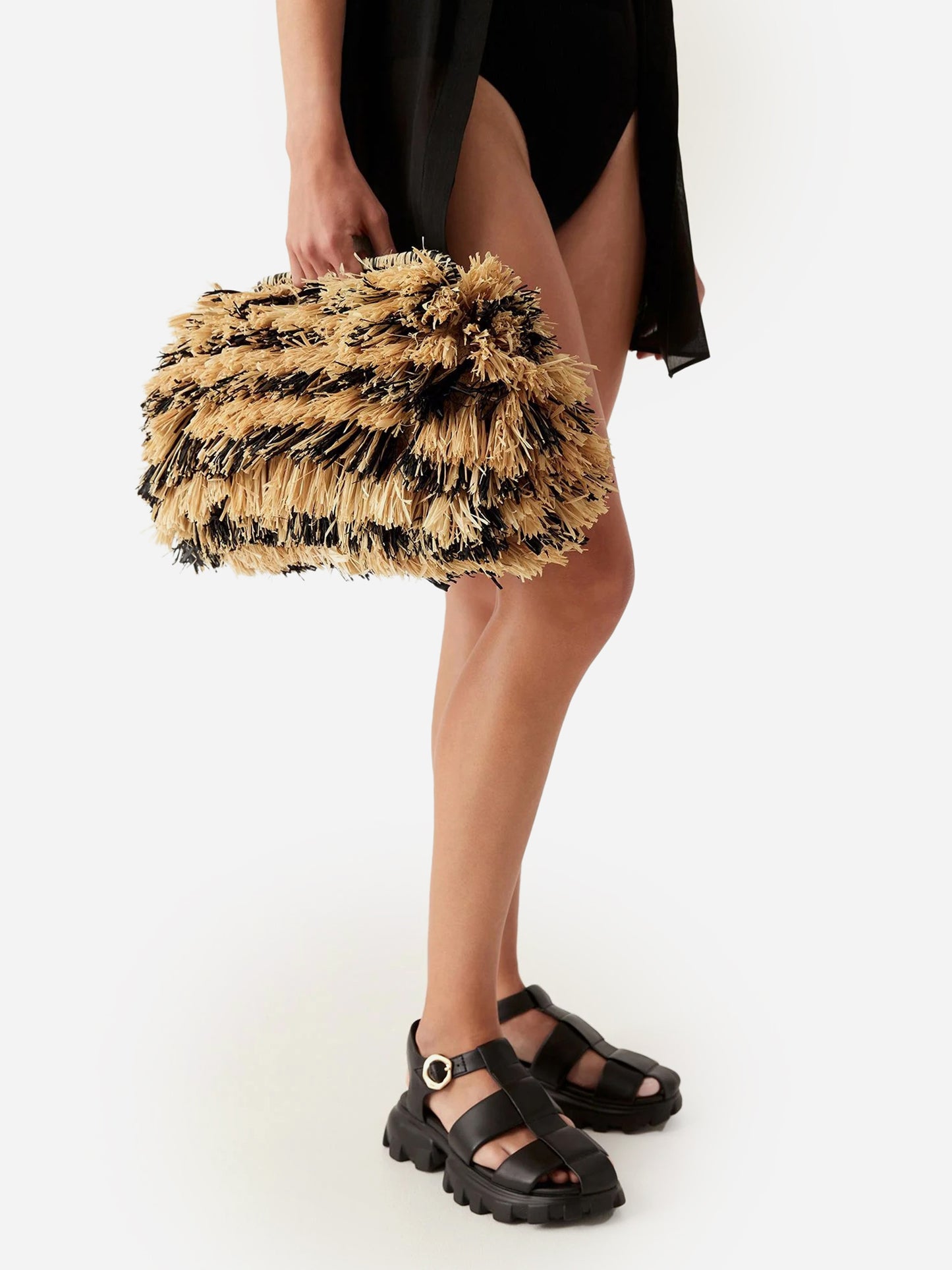 AJE Accord Fringe Frame Clutch - Saint Bernard