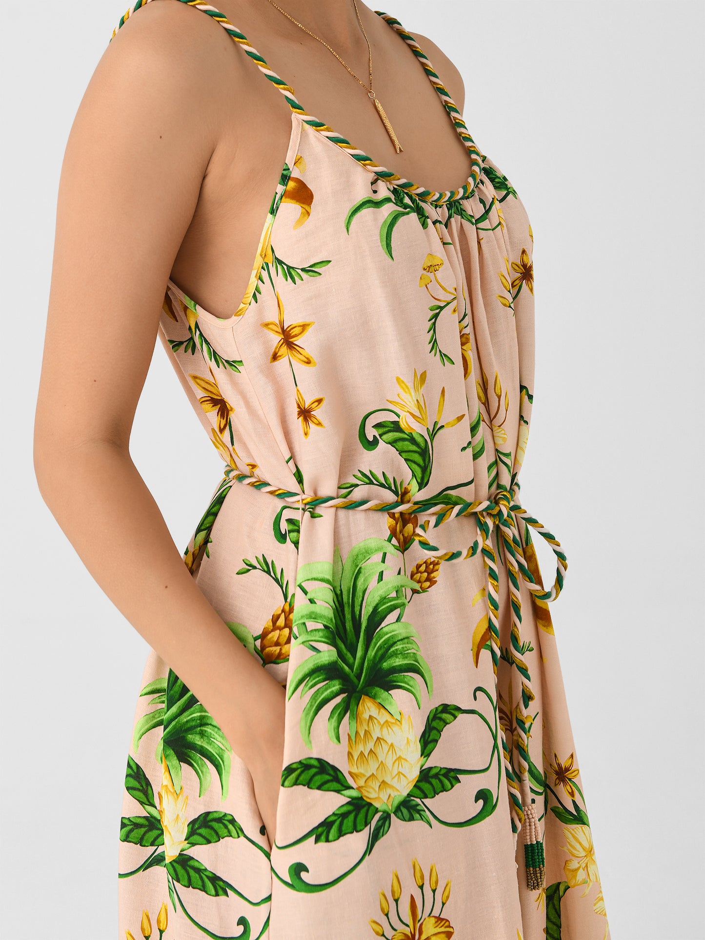 332266xBOTANICALBEAUTYPINK-alt3