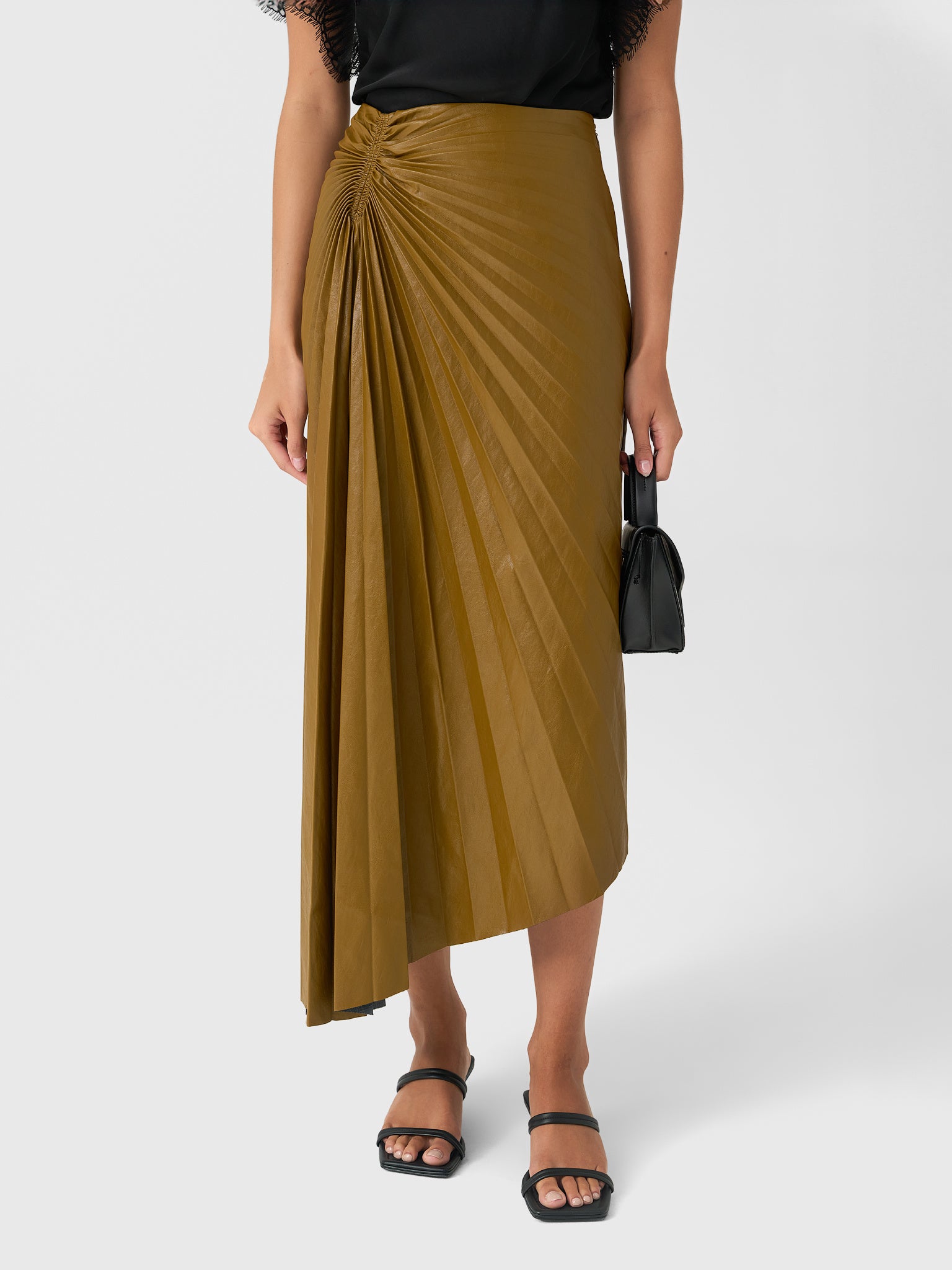 ALC Women's Tracy Vegan Leather Skirt | $395.00 | Saint Bernard