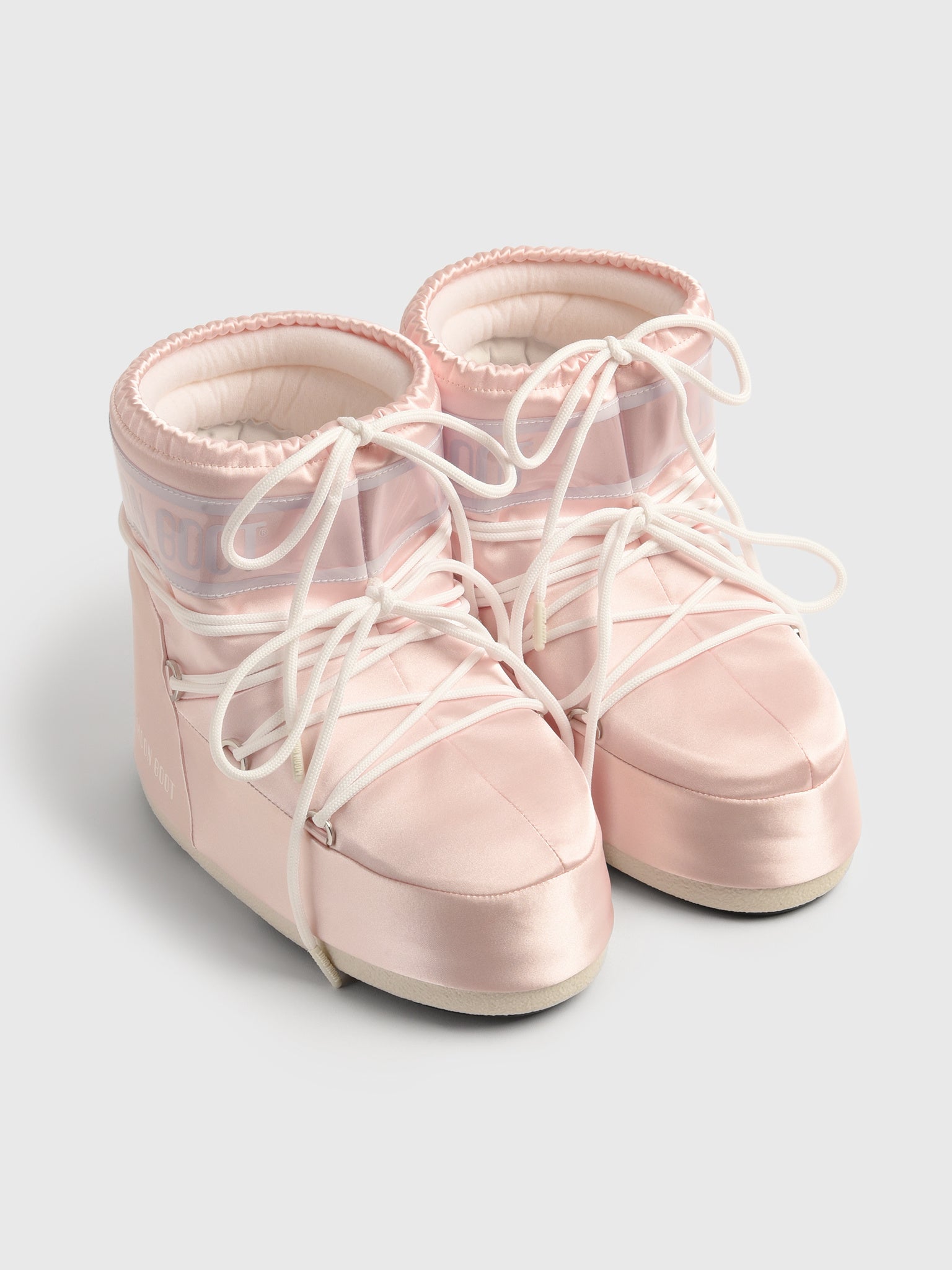 Moonboot Women's Icon Low Pearly Boot | $330.00 | Saint Bernard