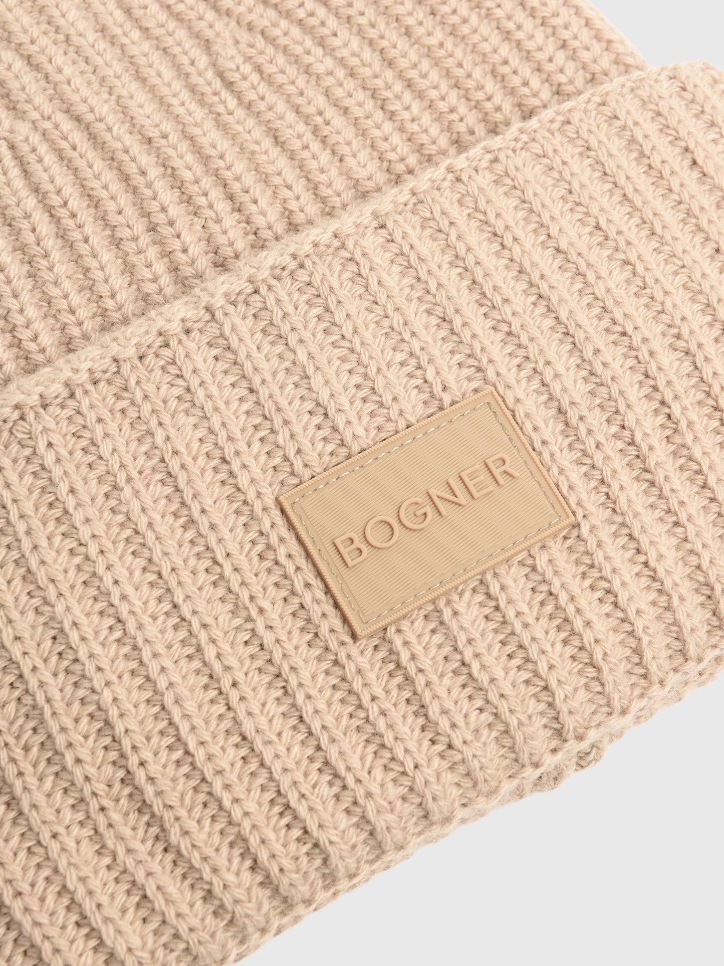 9173-6087x770LIGHTALMOND-alt1