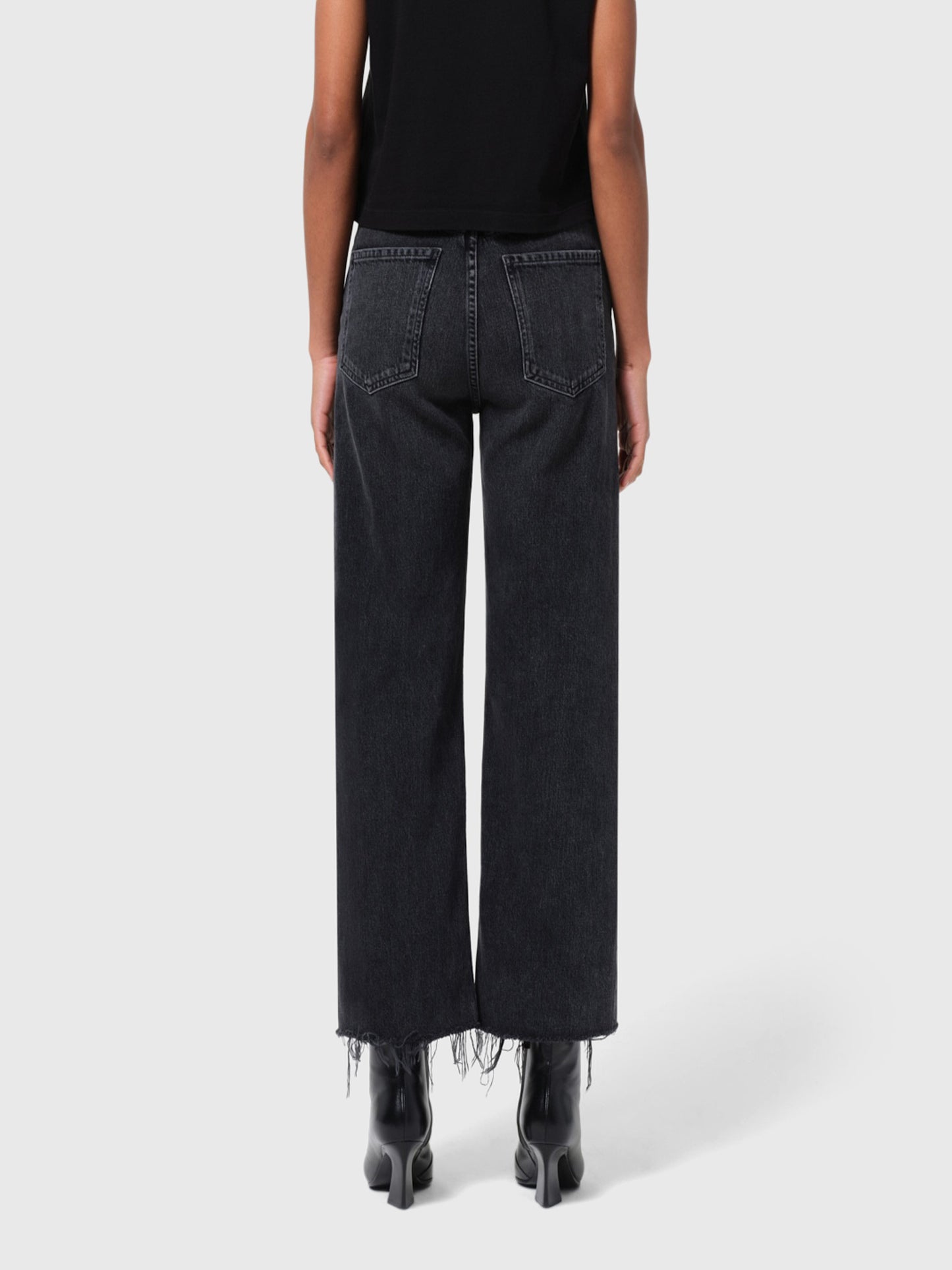 A9191-1817xARCANE-alt1