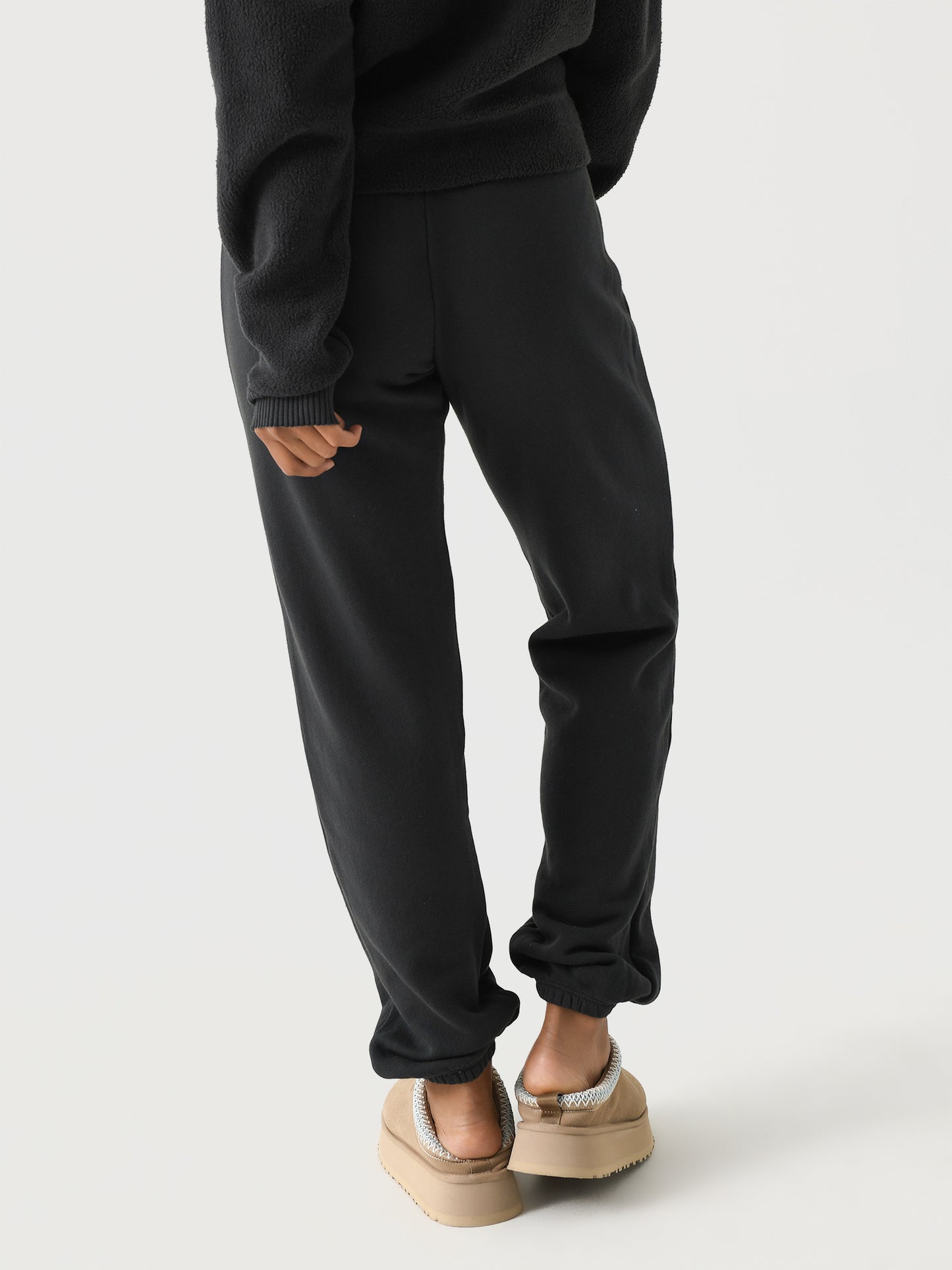 B71-michellexVINTAGEBLACK-alt2