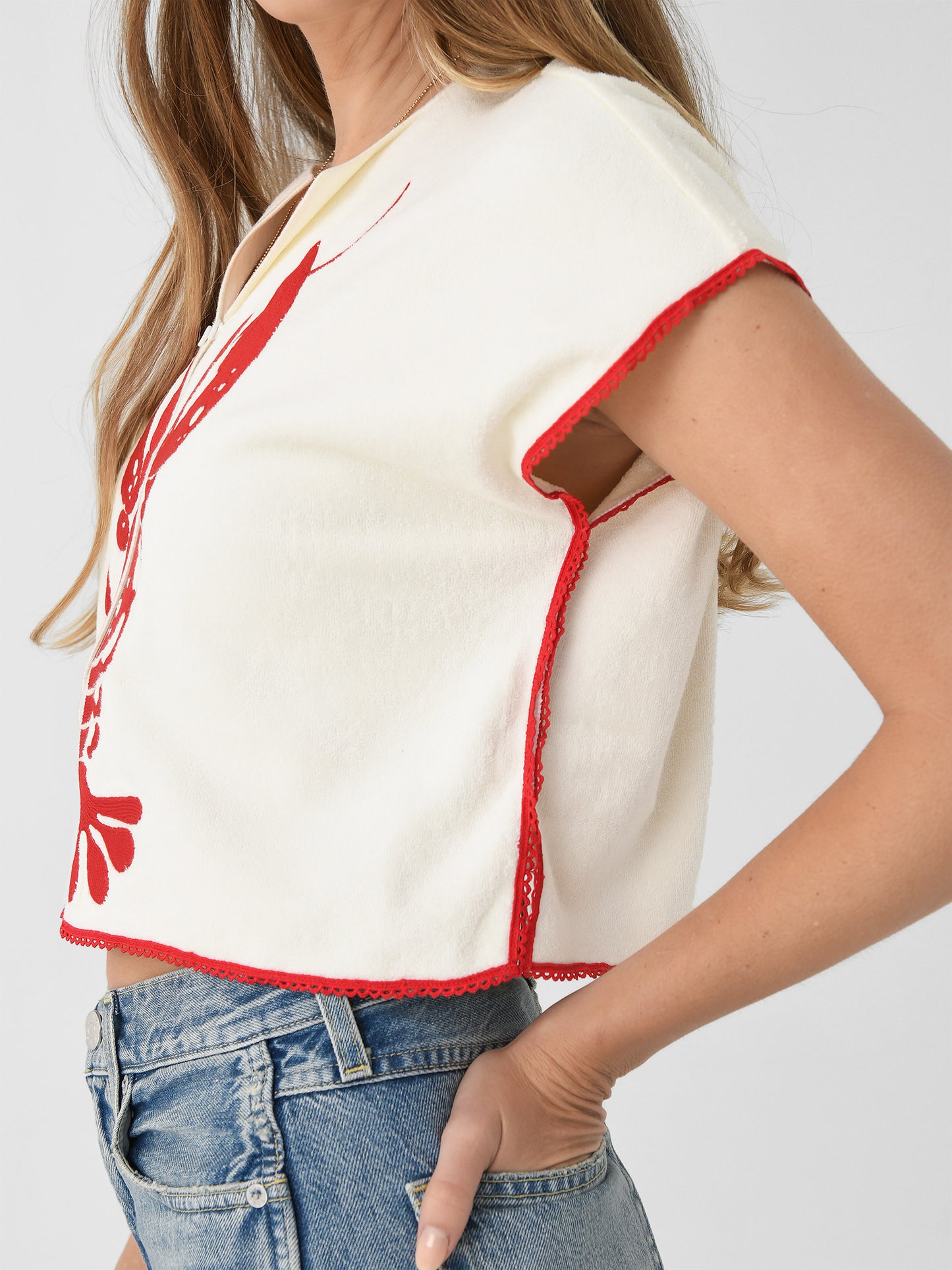 BETTERHALFTOPxCREAMRED-alt5