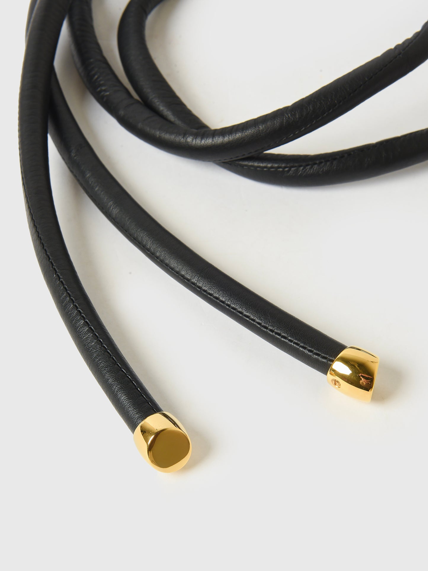 BW834-000LExBLACKGOLD-alt1