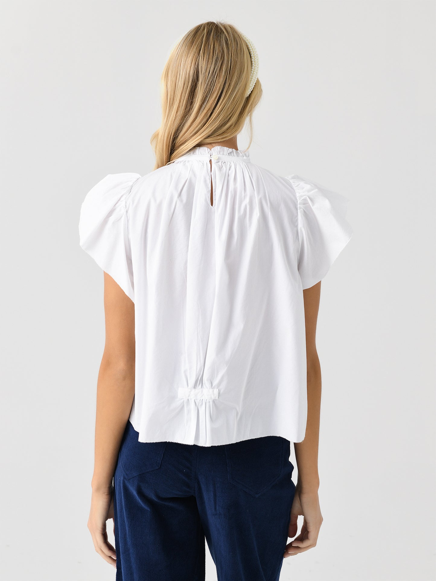 CLAS-W0896-01 xWHITE-alt3