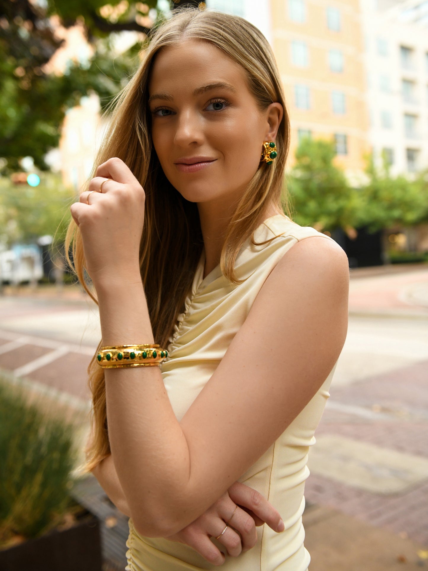 E-2419-R24-MxMALACHITE-alt2