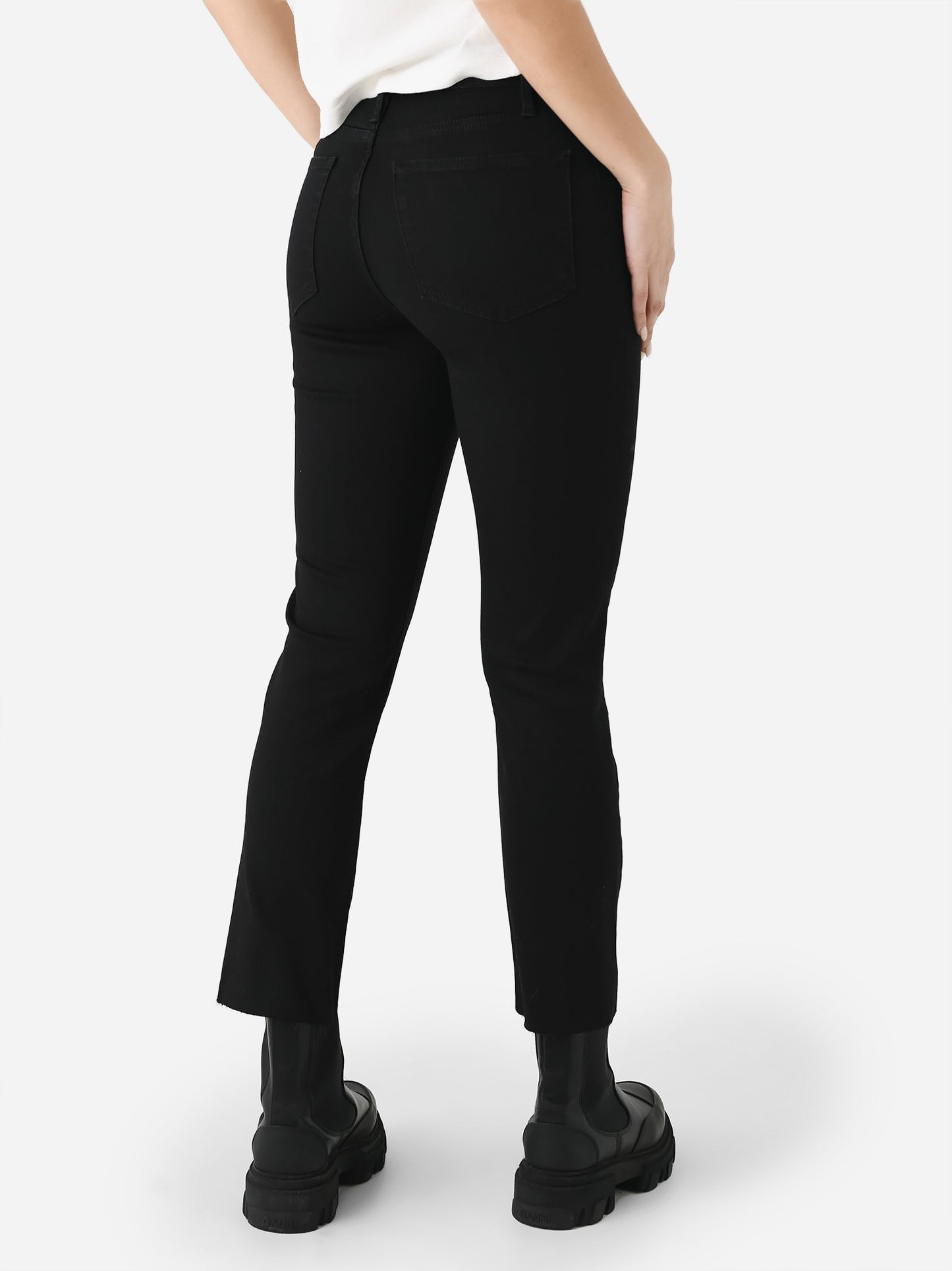 LHSTCH208xBLACKFINN-alt3