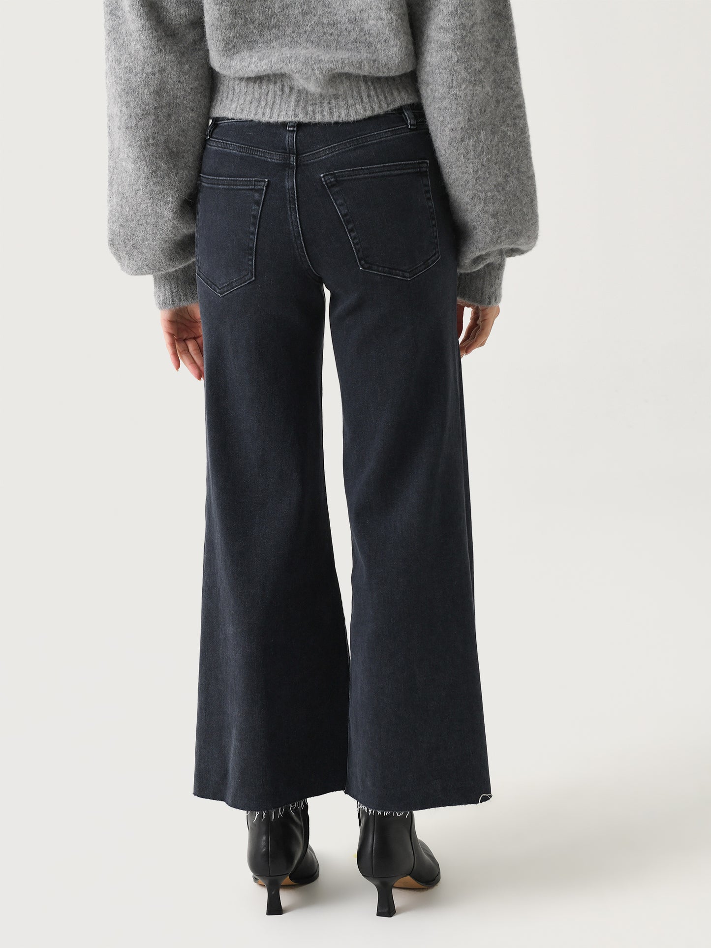 LPPCRA244xRAIORAWAFTER-alt3