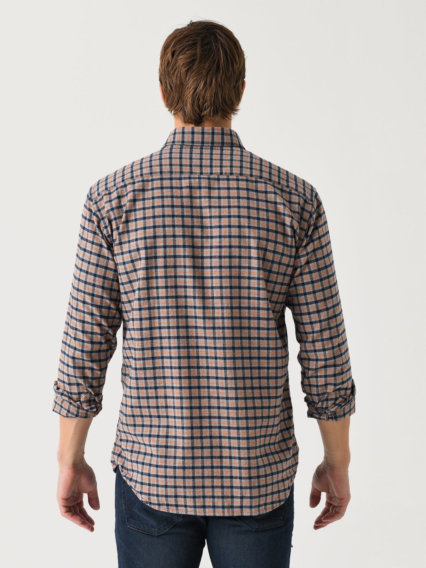 MW5V153-01xORANGE-alt3