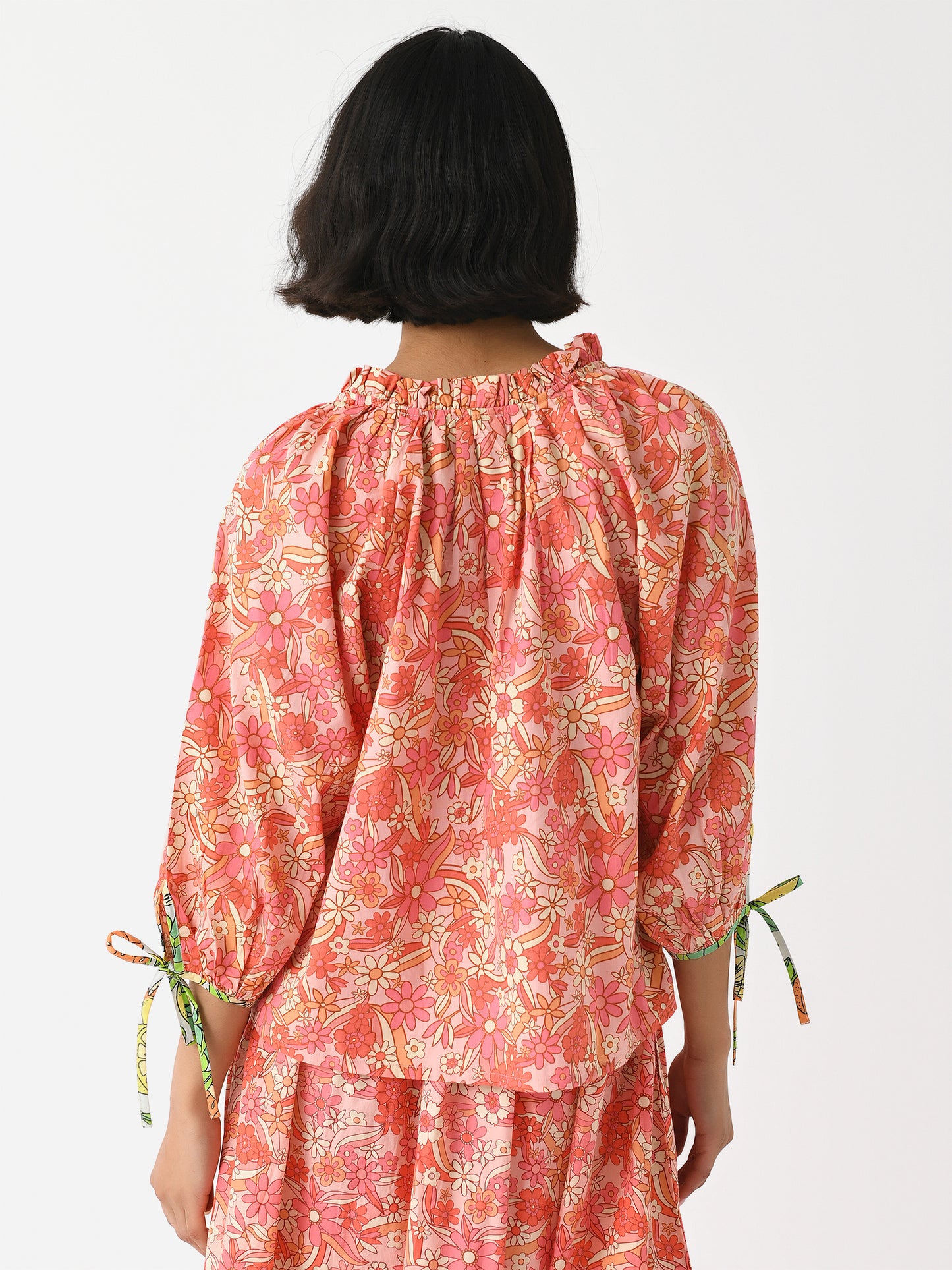 ORANGECONTRASTBLOUSExORANGEFLORAL-alt3