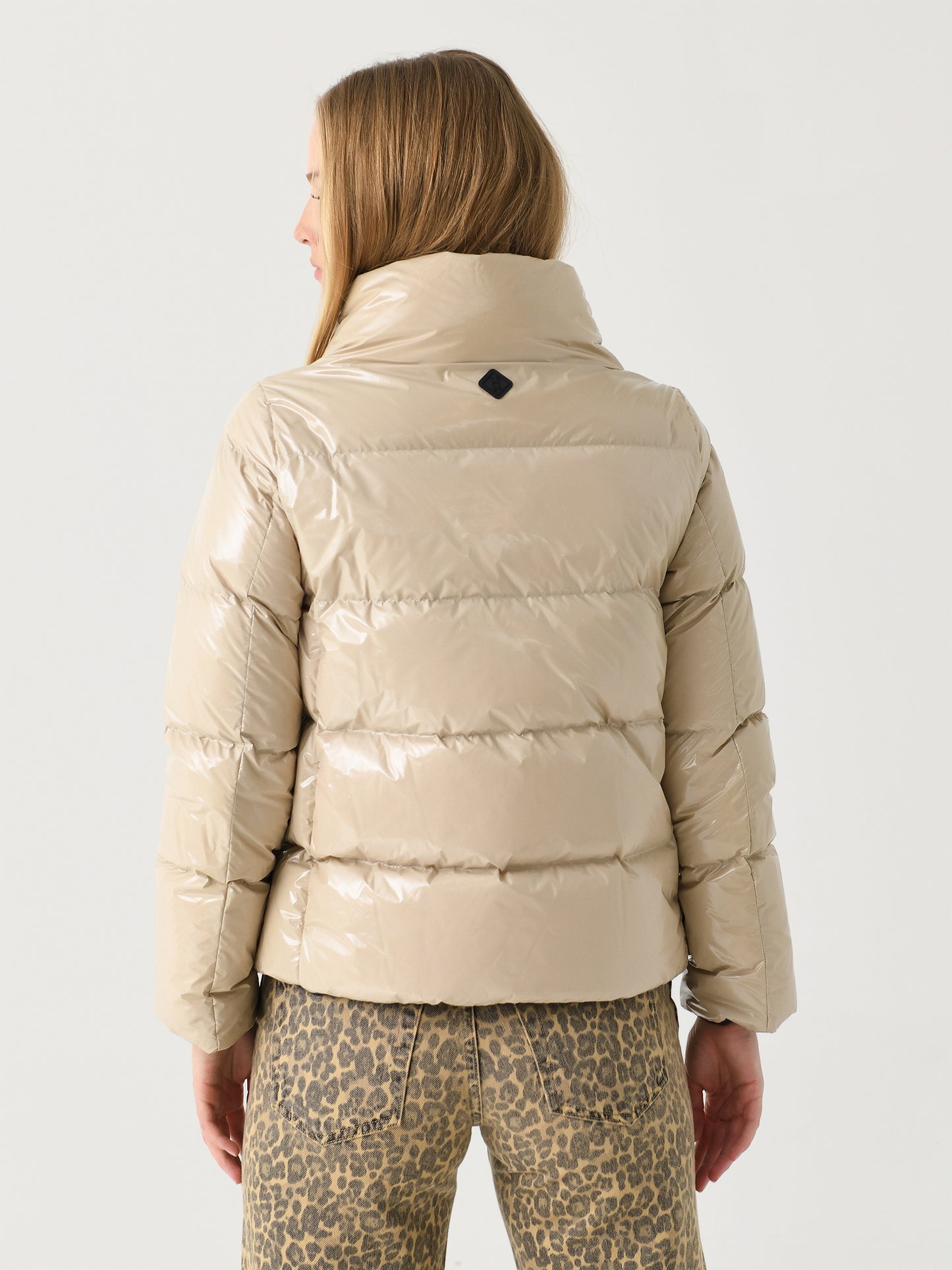 PI001946DxCHANTILLY-alt3