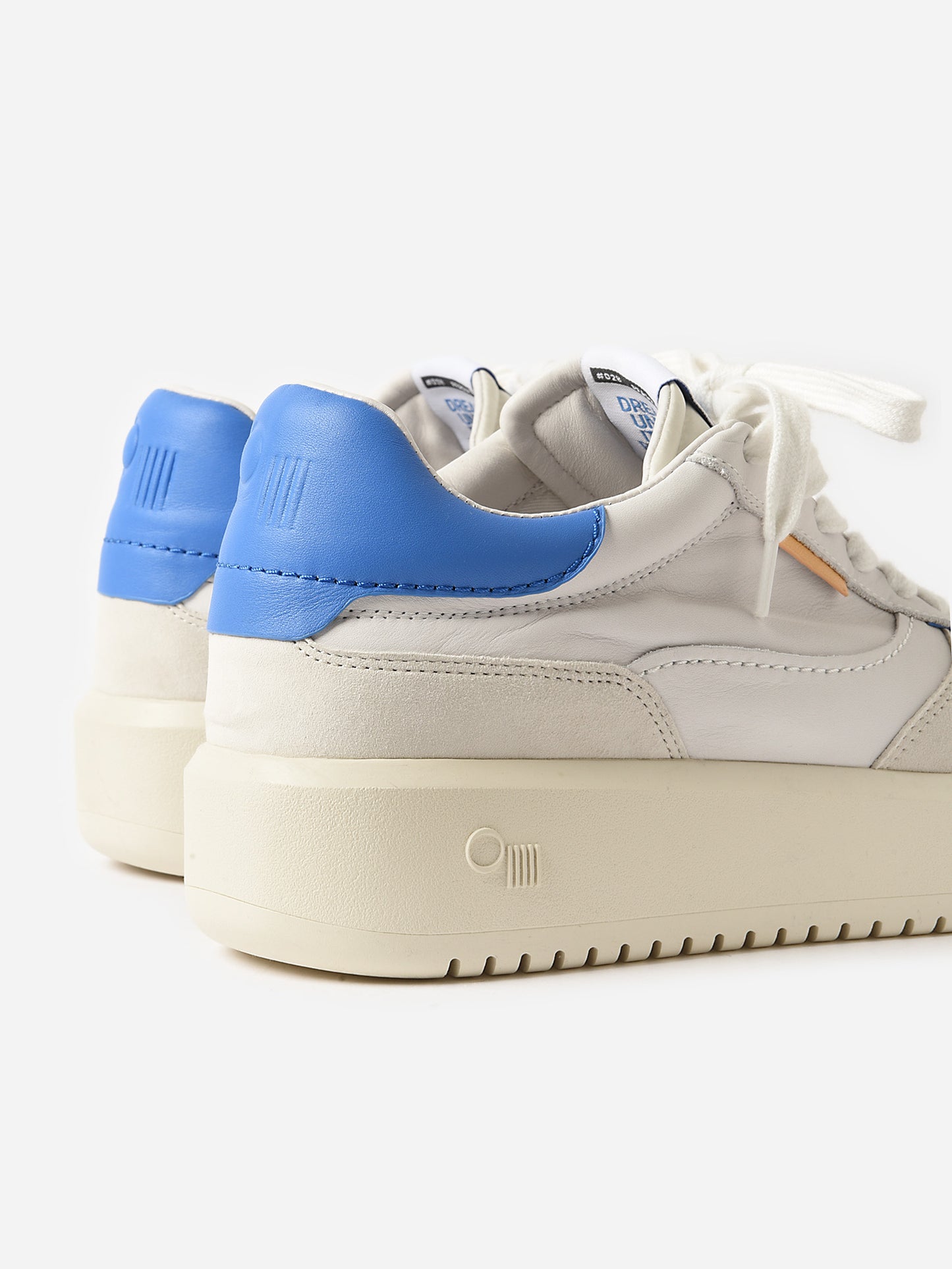 PRAGUEWHITECLOUDxWHITECLOUD-alt3