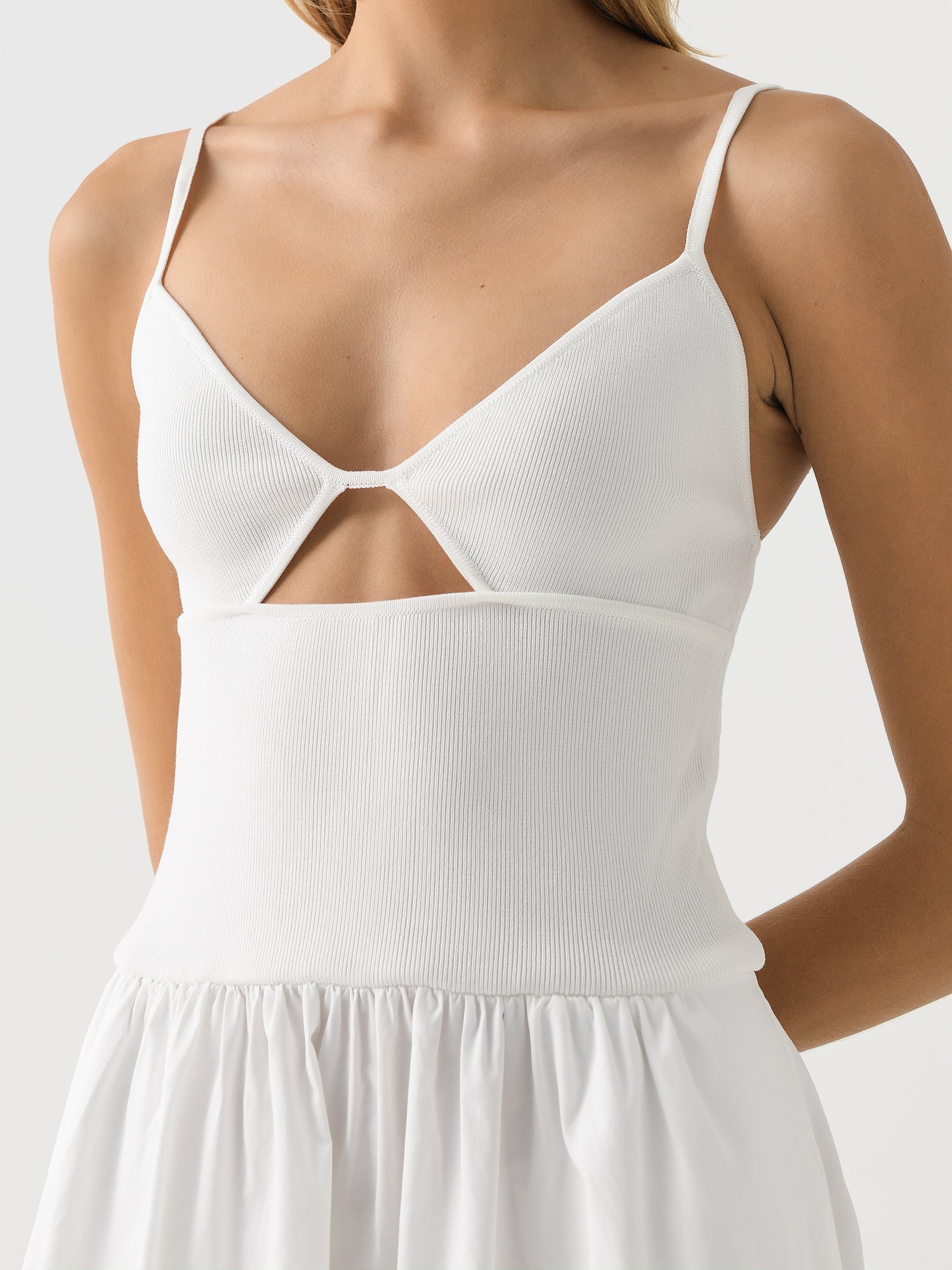 R25-907WHTxWHITE-alt3