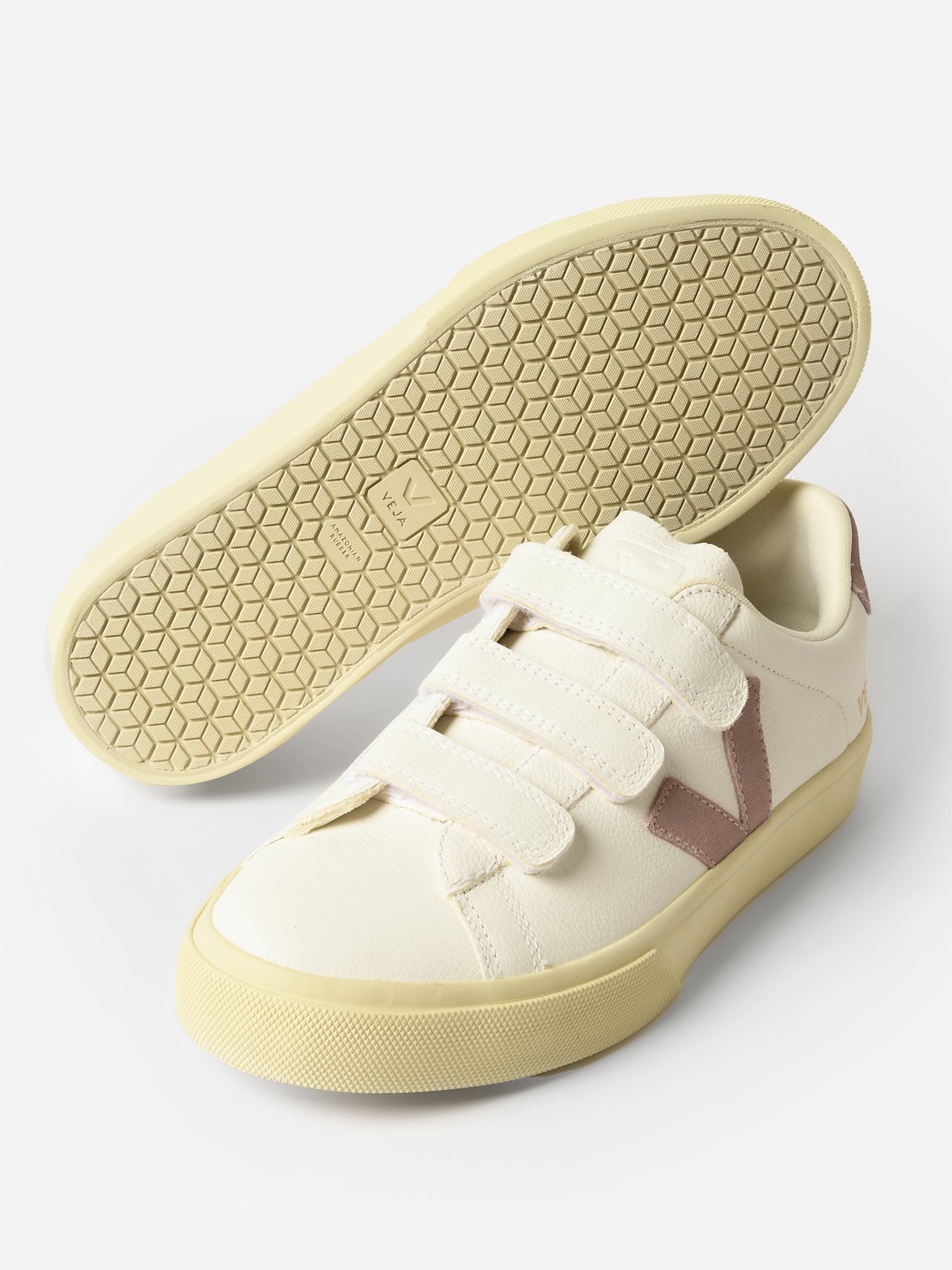 Veja Recife Veja A Scratch Veja Recife Leather 'Extra White Natural'