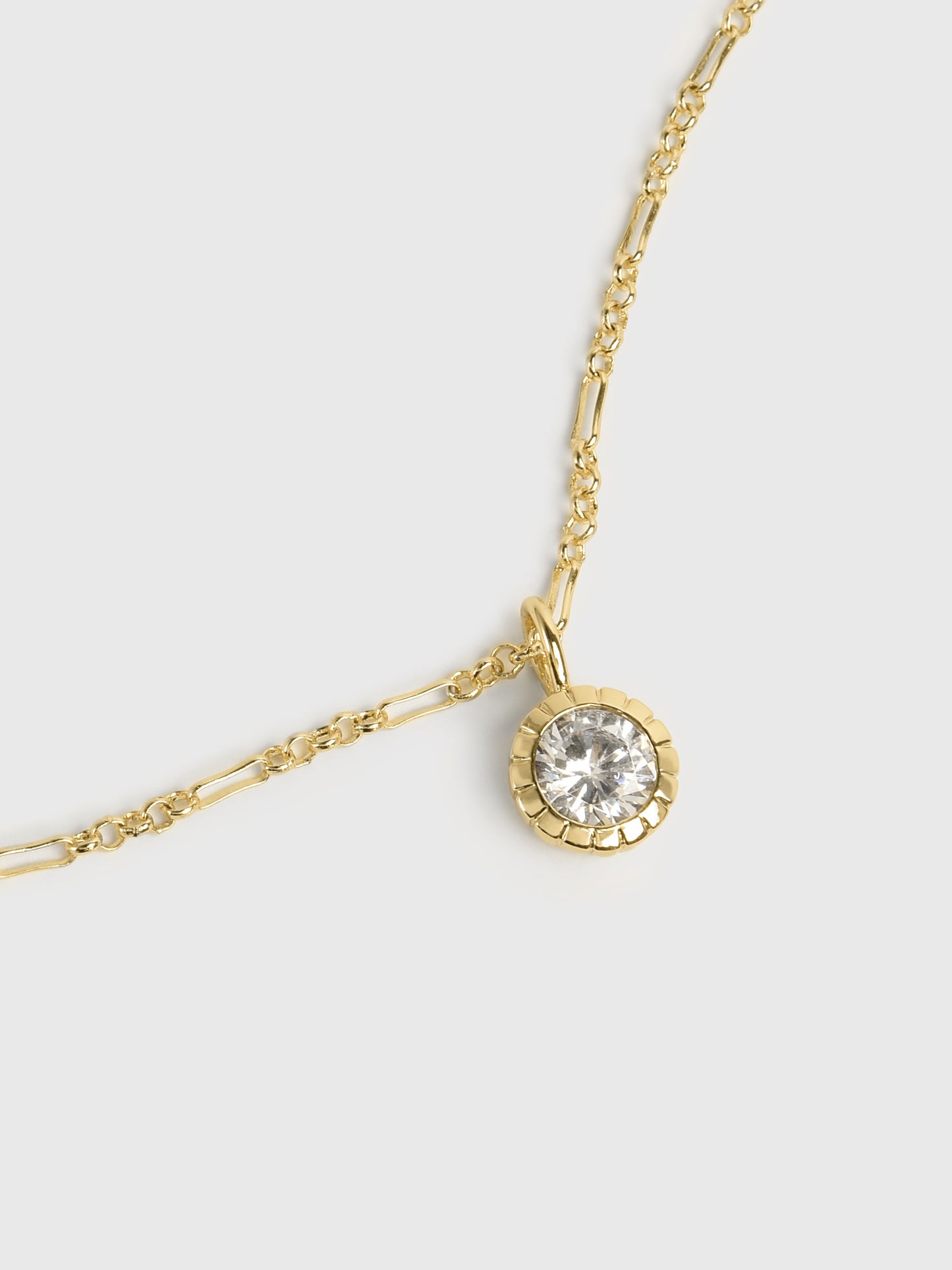 ROUNDBEZELBCNK16xYELLOWGOLD-alt2