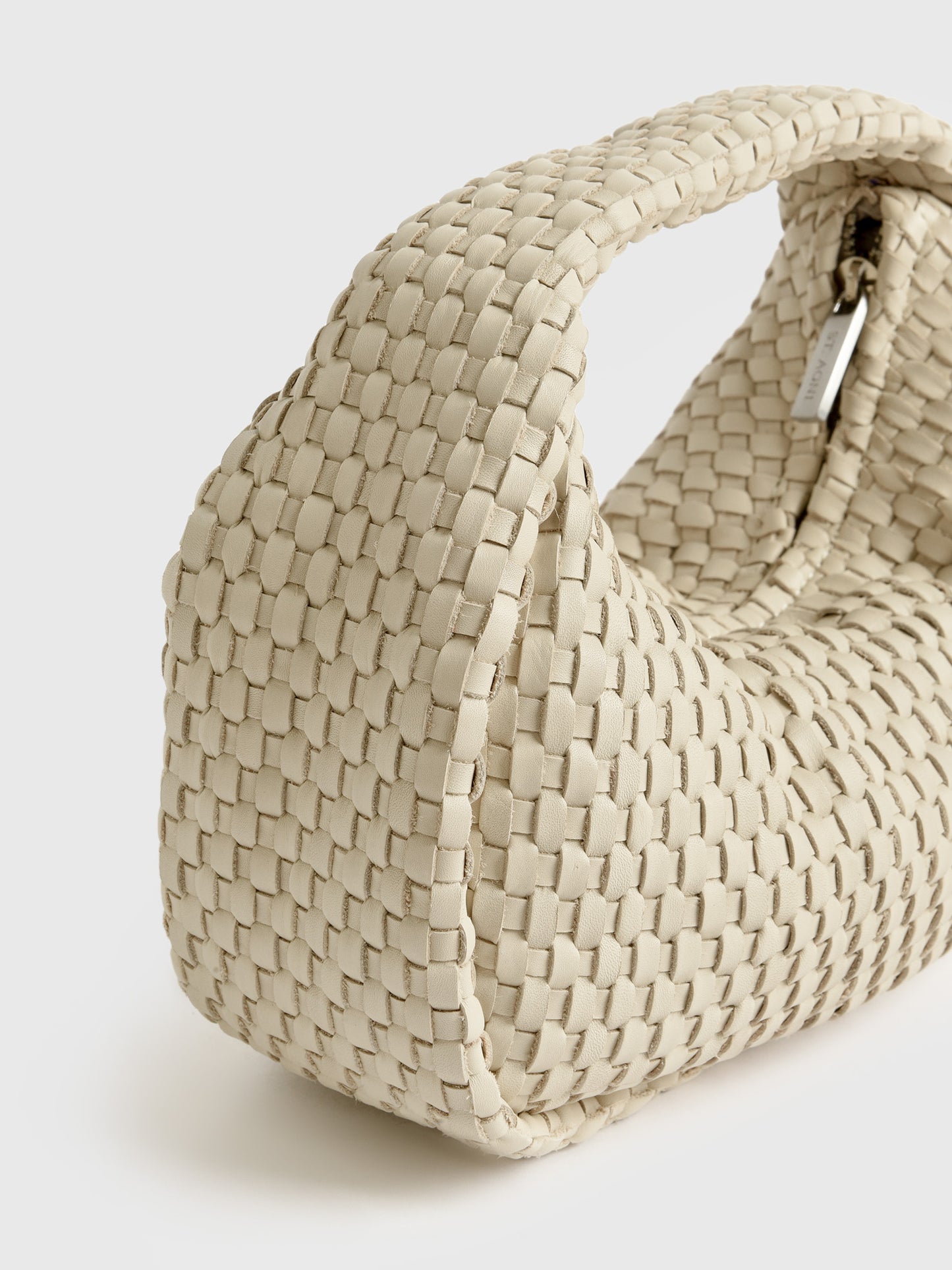 S25- 007CMExCREME-alt3