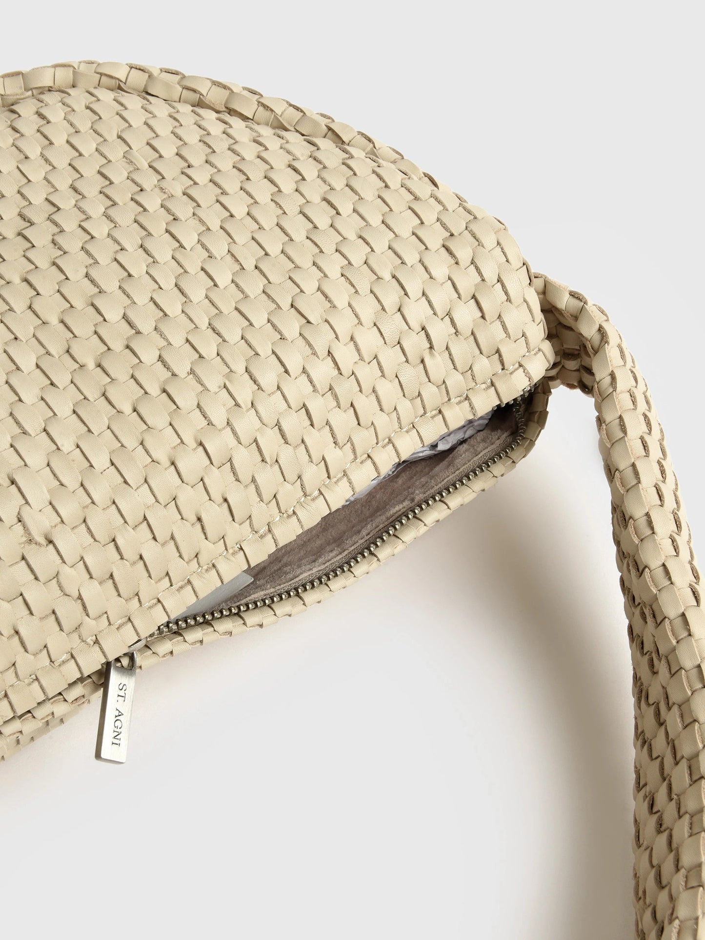 S25- 008CMExCREME-alt4