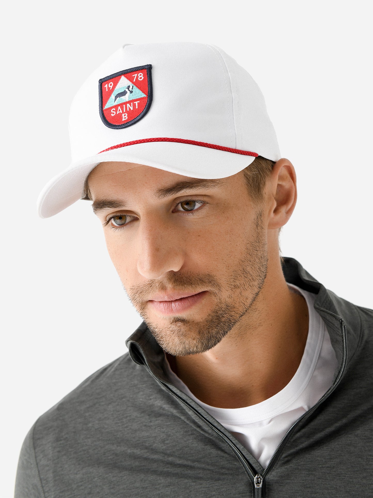 SBHATWRS21-4NLxWHITEREDRED-alt1