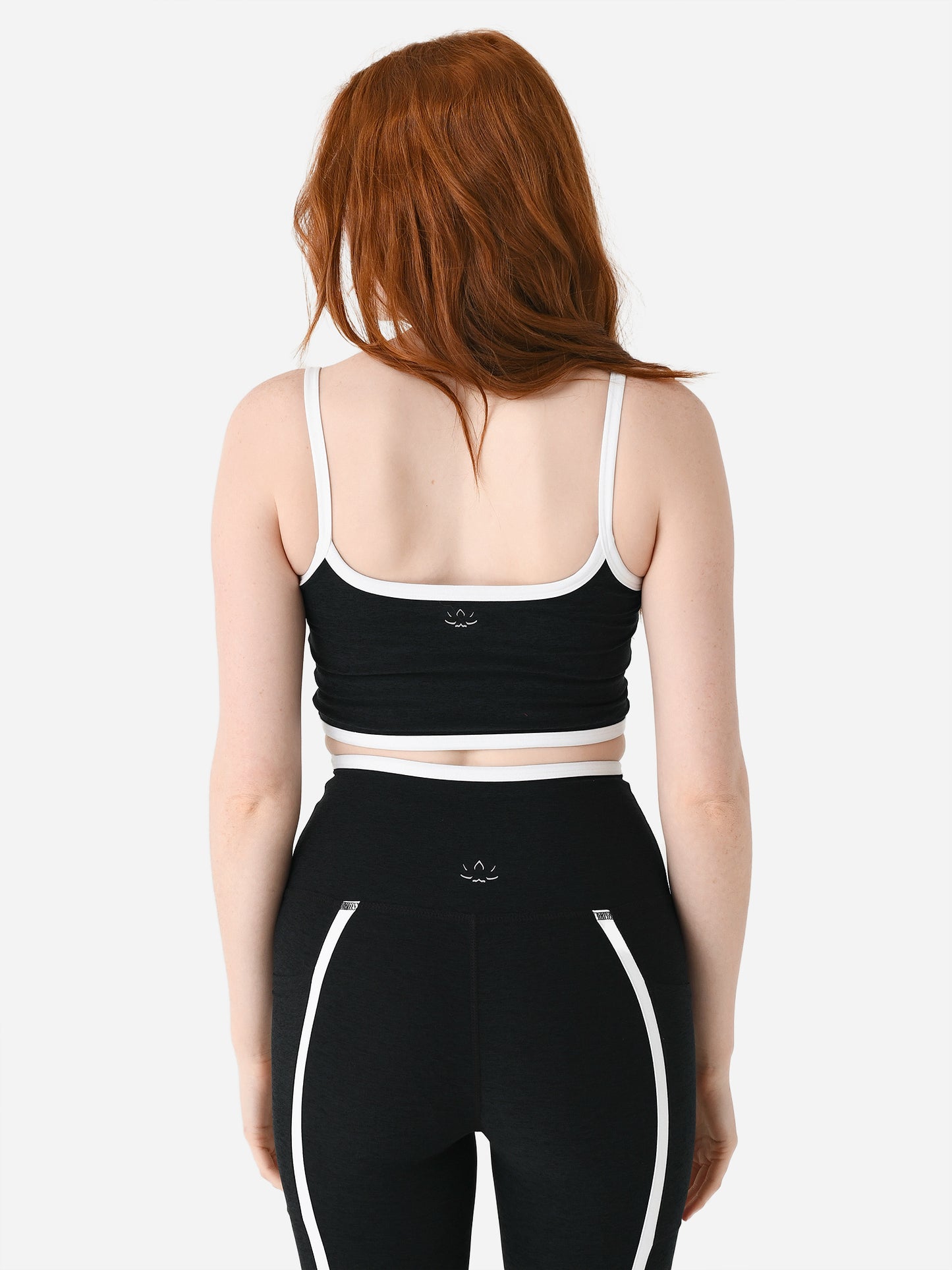 SD4679xDARKESTNIGHTCLOUDWHITE-alt3