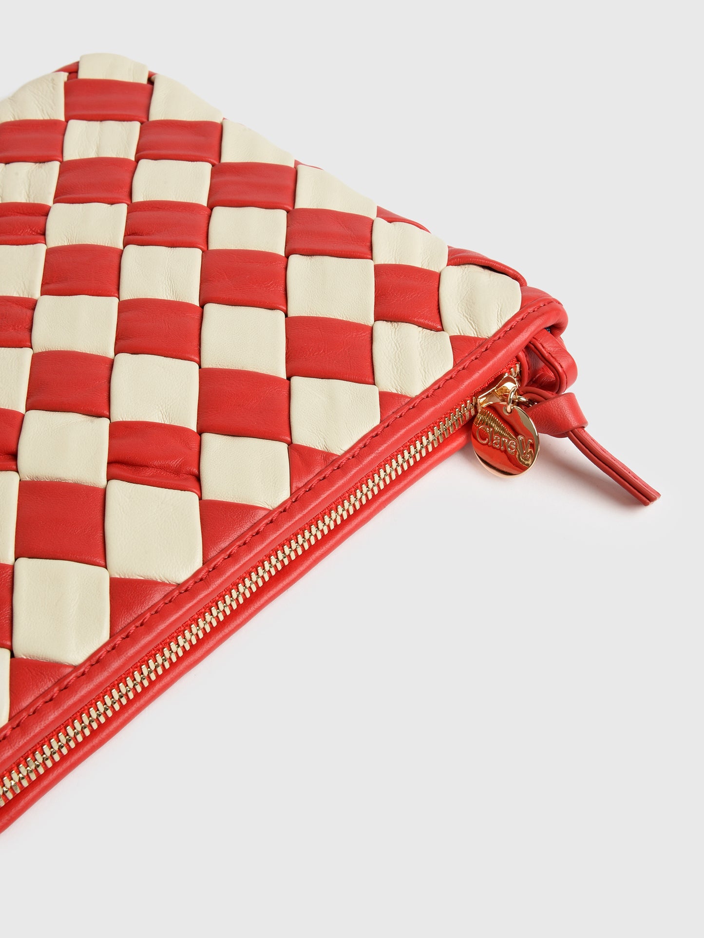 SG-PH-FL-100011xROSSAANDCREAMPUFFY-alt3