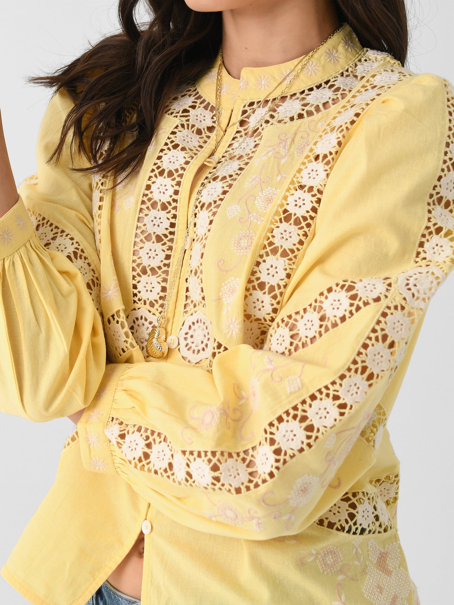 SS25-061xYELLOW-alt4