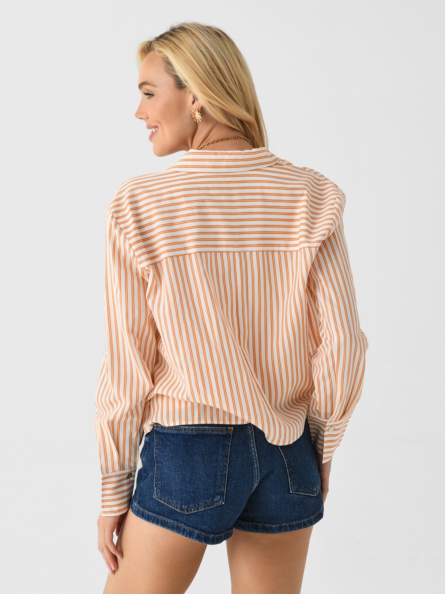 V111013064xMARIGOLDOFFWHITE-alt3