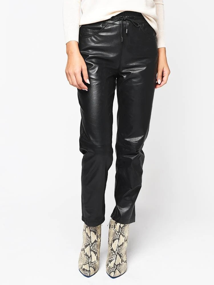 LTH JKT Women’s Hi-Waisted Slim Fit Jogger - Saint Bernard