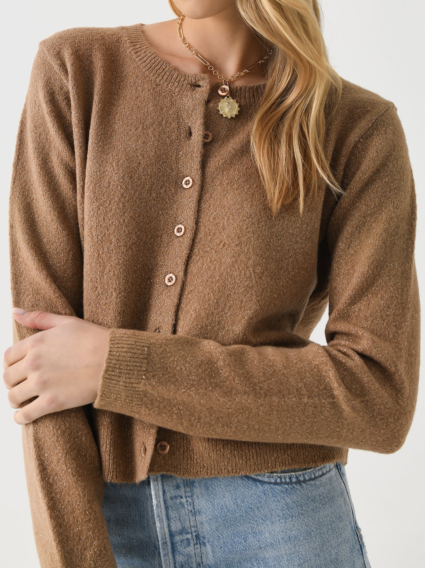 ZW244511xCAMPFIRE-alt4