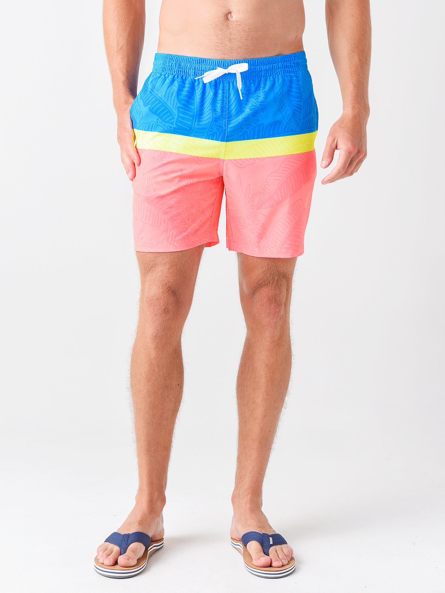 Chubbies Men's The Squarely Circles 7" Swim Trunk - Saint Bernard