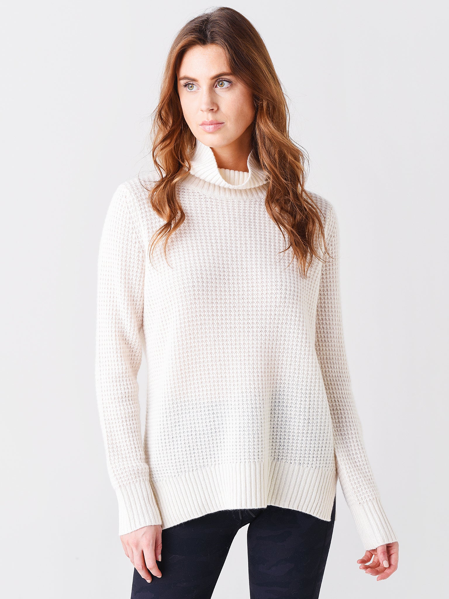 新品タグ付★WHITE+WARREN カシミヤニット　ヘザーグレー White + Warren Women's Cashmere Waffle Standneck Sweater – Saint