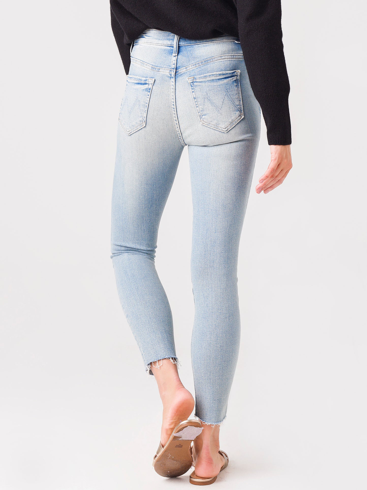 1941-885xINNERSPACE-alt3