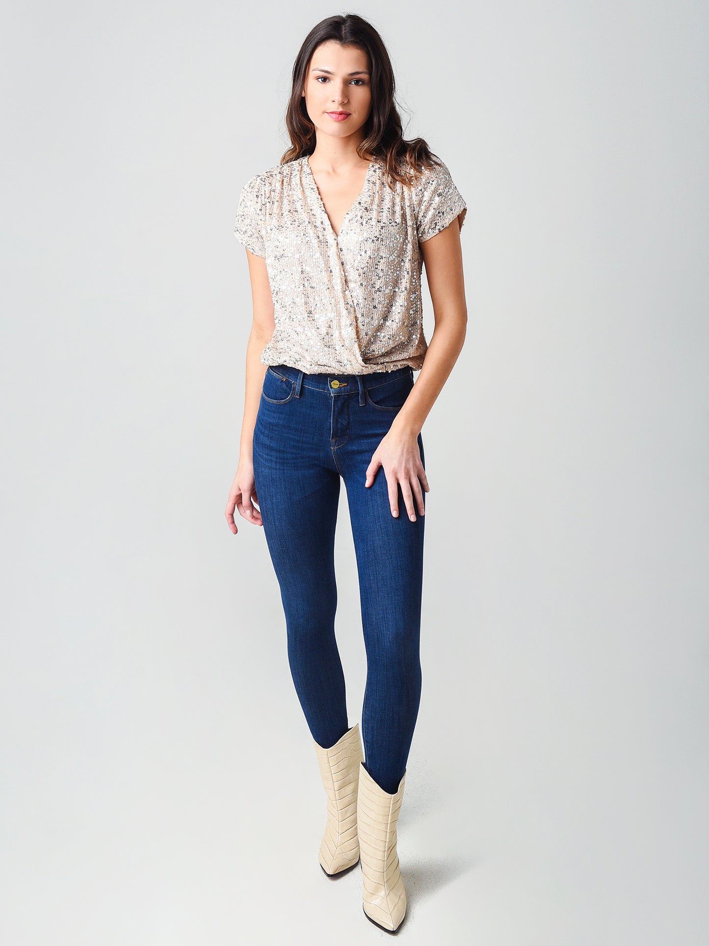 209bm5axCHAMPAGNE-alt3