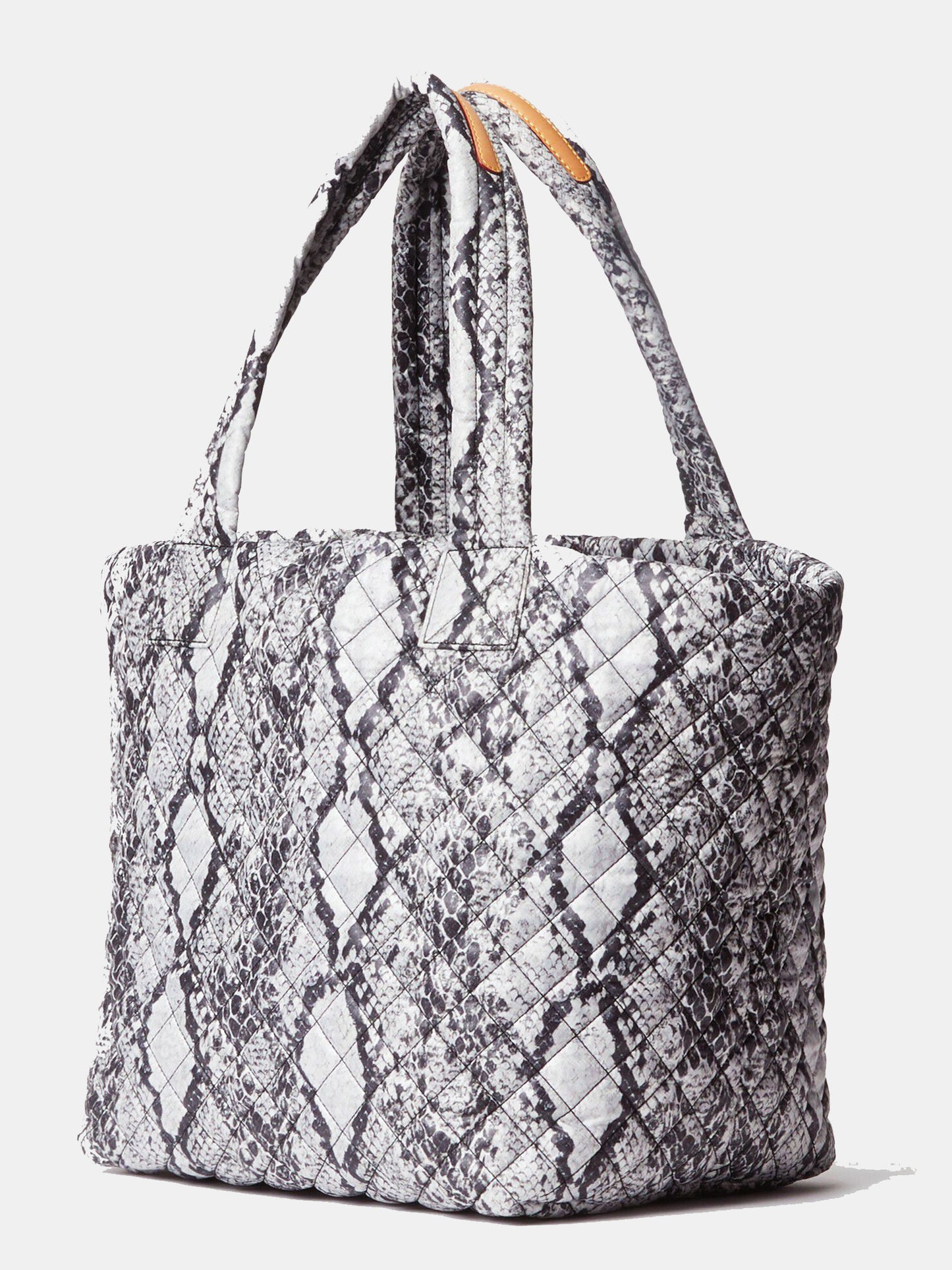 376X1641xGREYSNAKE-alt1