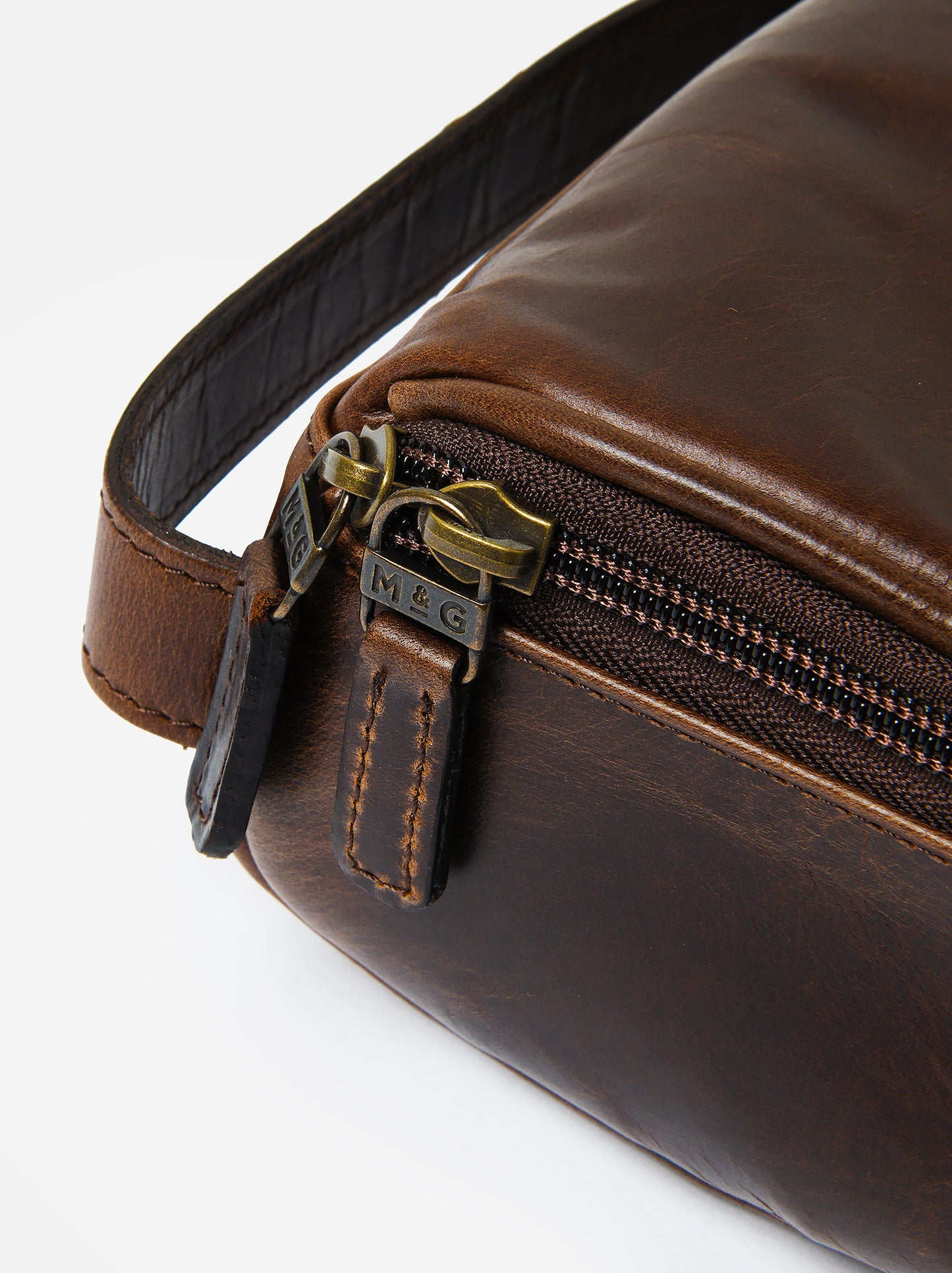 A-DK02-BBRxBROMPTONBROWN-alt2