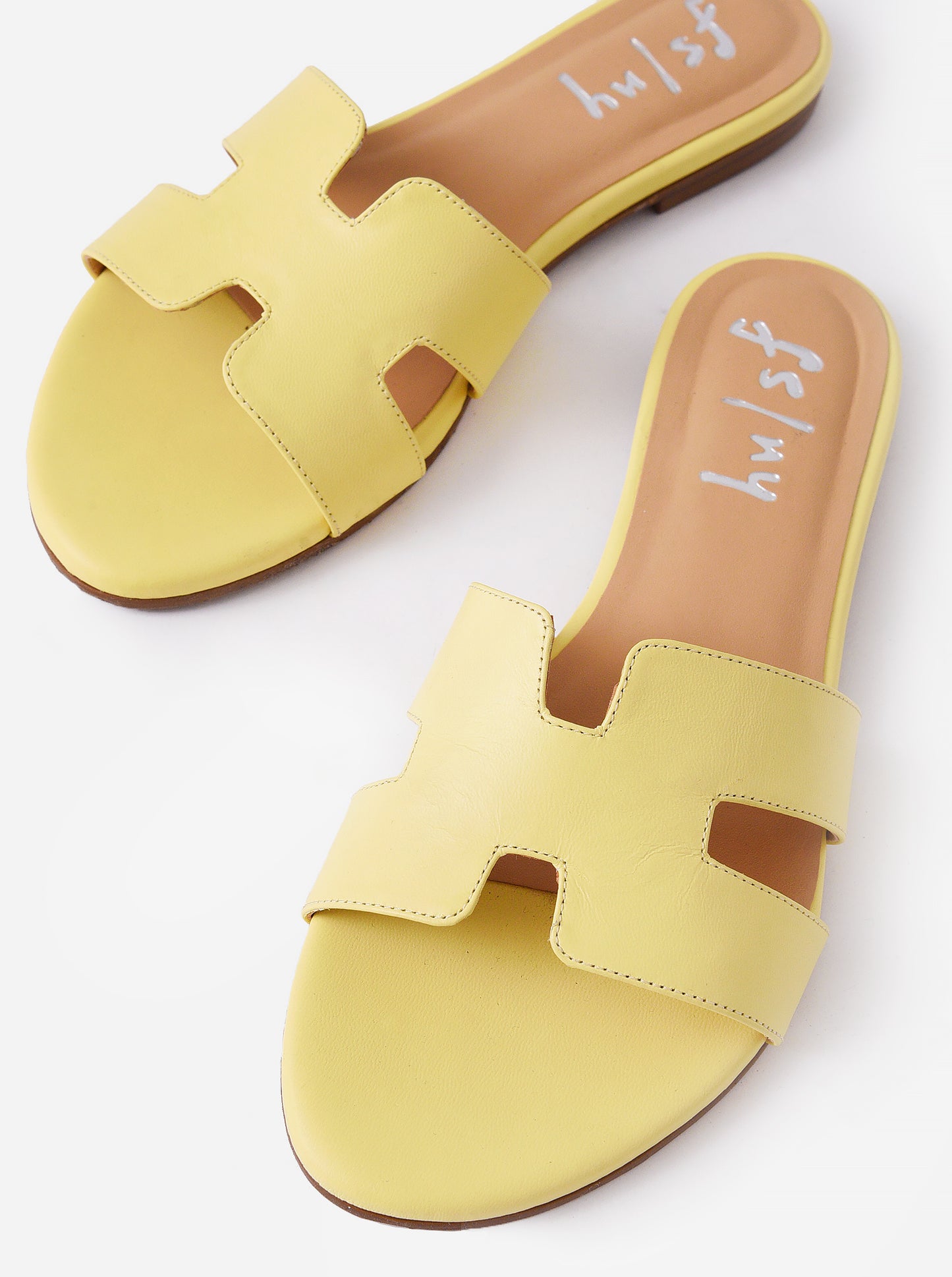 ALIBIxLEMONCREAMLEATHER-alt3