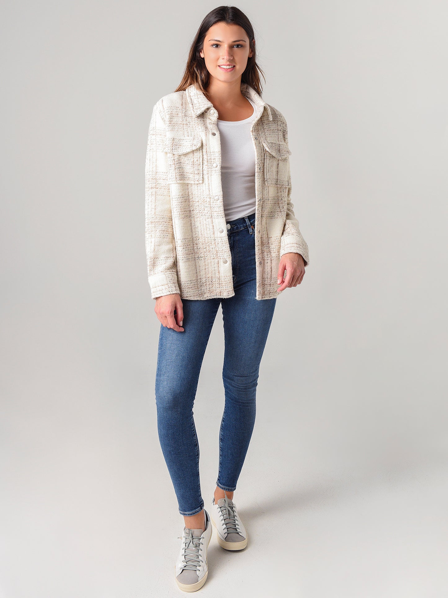 BK302193xALABASTER-alt3