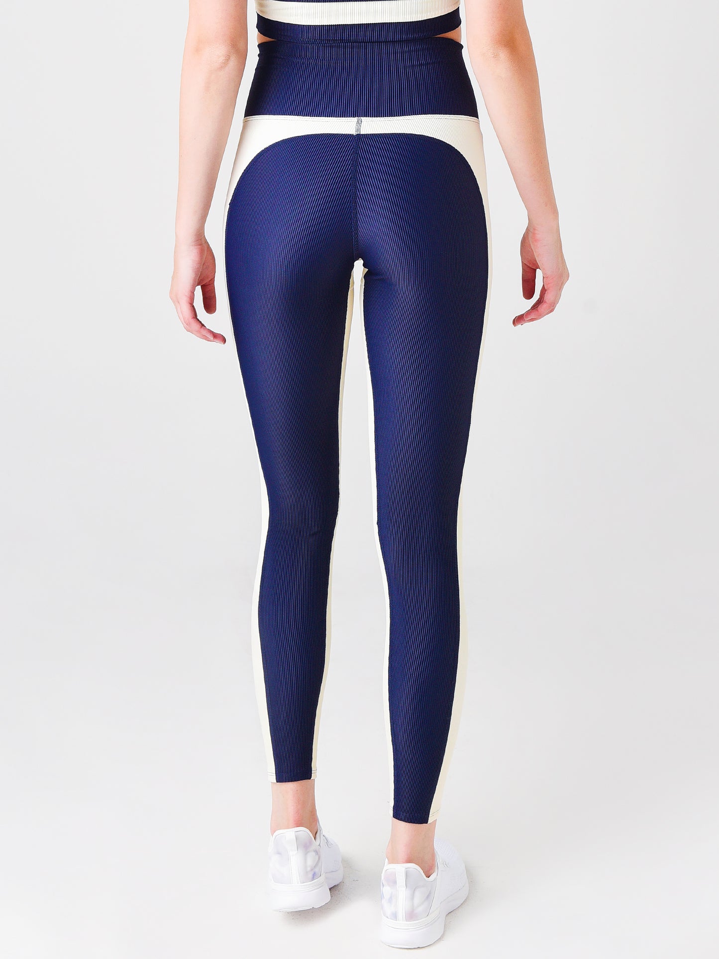 BR06025F1xNAVYIVORY-alt3