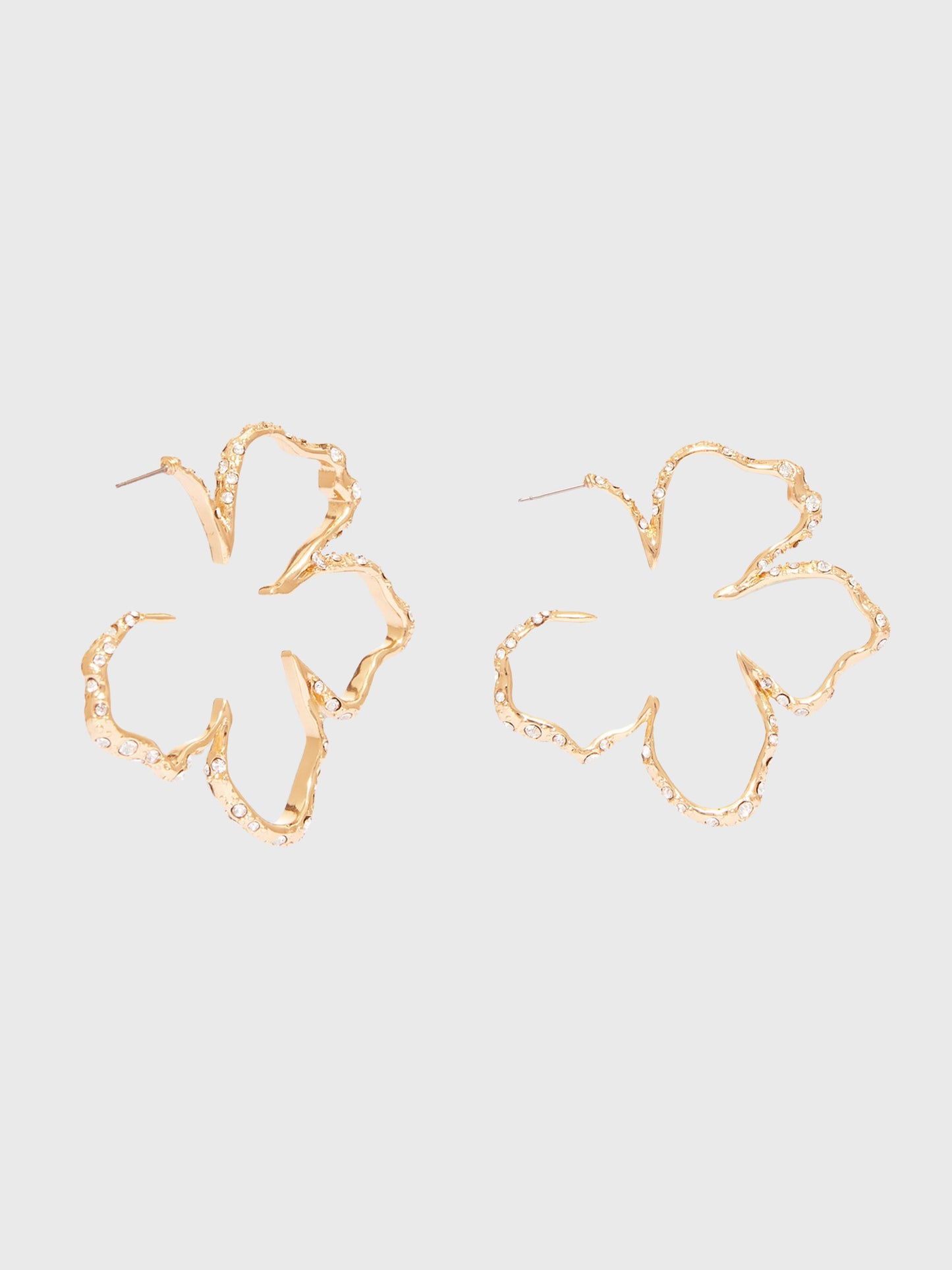 Mignonne Gavigan Mini Simone Sculptural Floral Hoop Earring - Saint Bernard