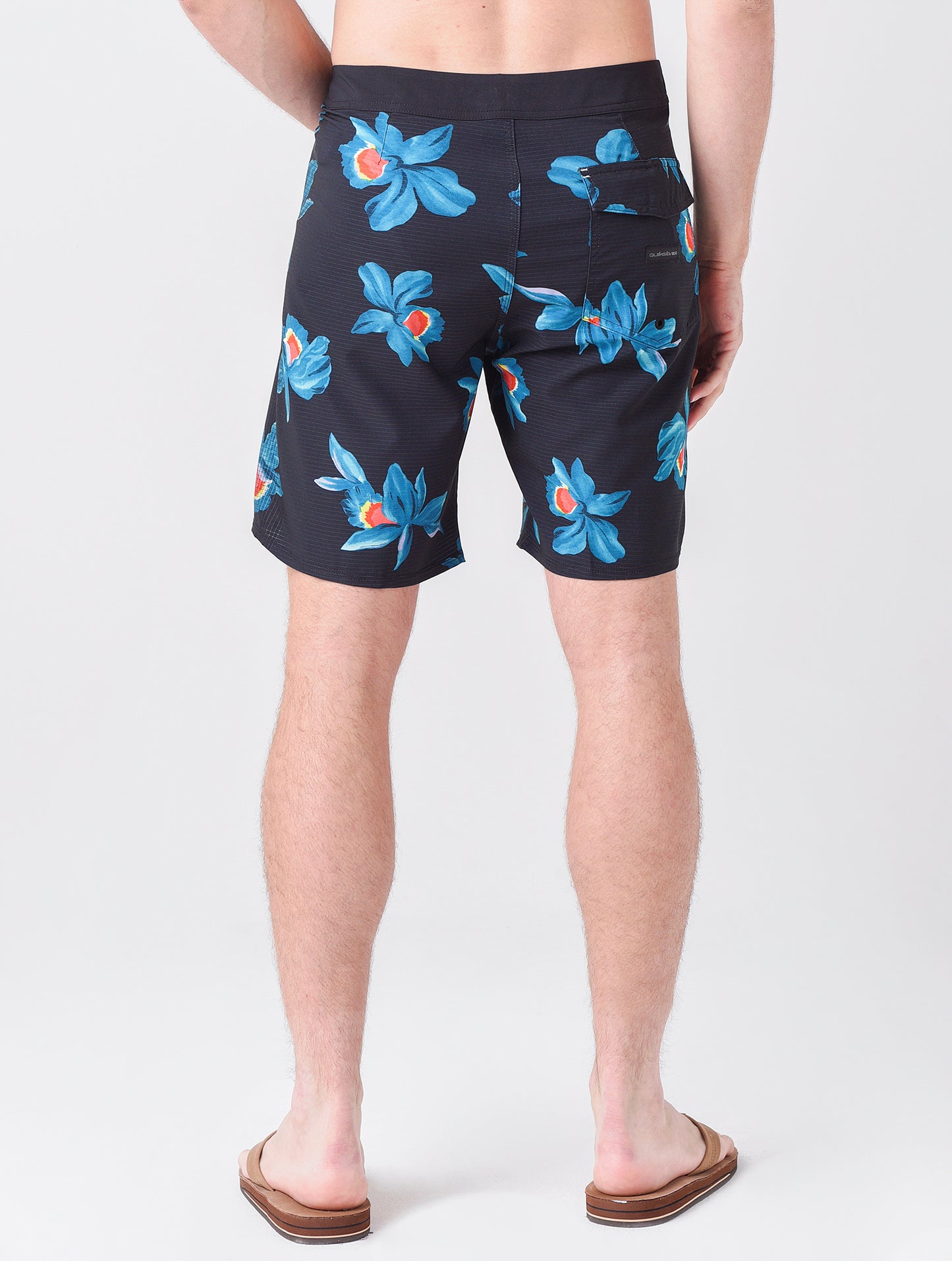 EQYBS04566xKTA6TARMAC-alt3