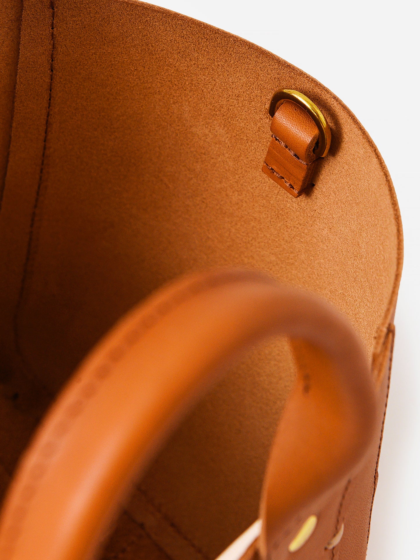 HB-TT-OT-100006xCUOIOVACHETTA-alt3